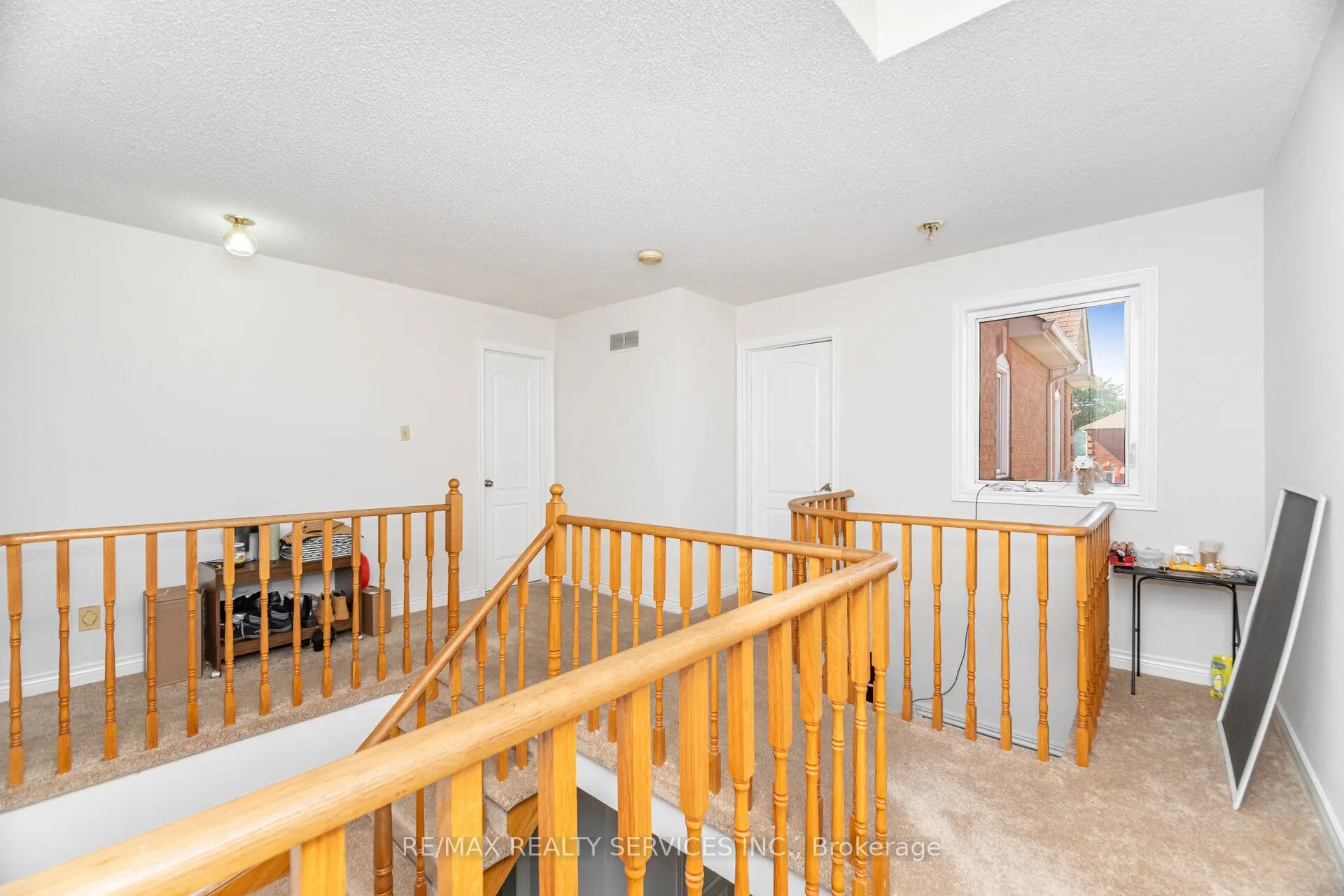 120 Leeward Drive