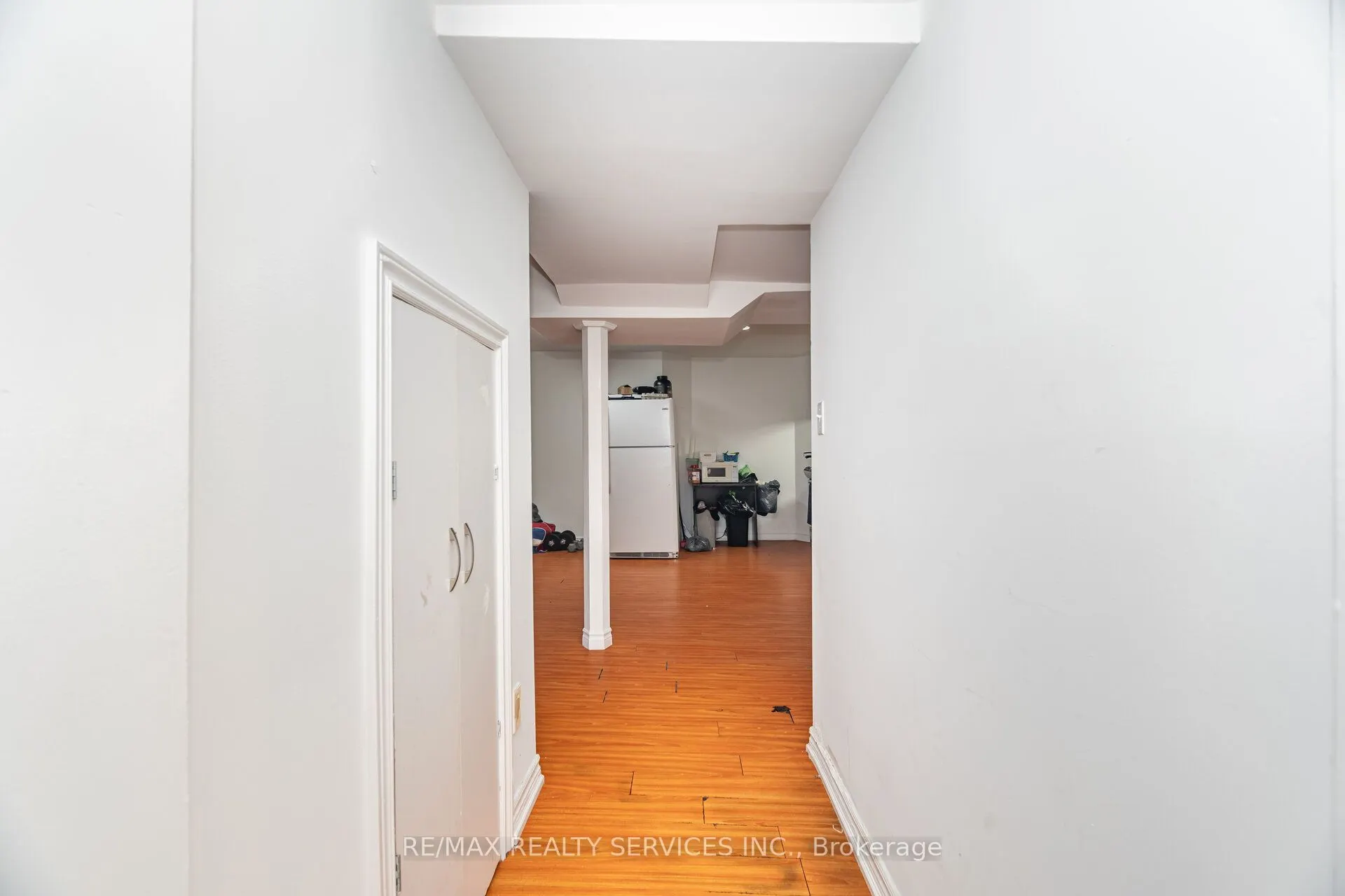 120 Leeward Drive