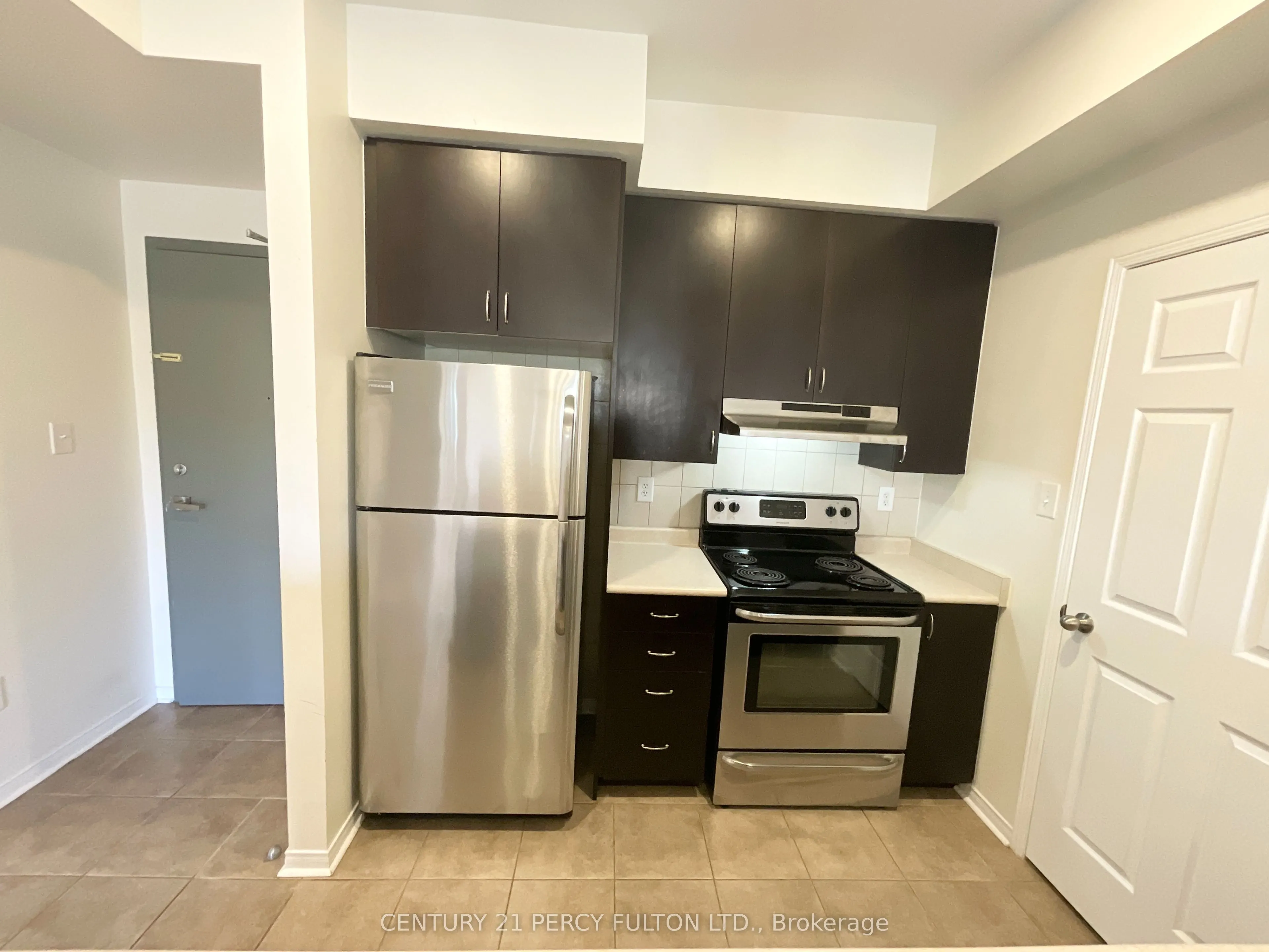 3055 Thomas Street, #201
