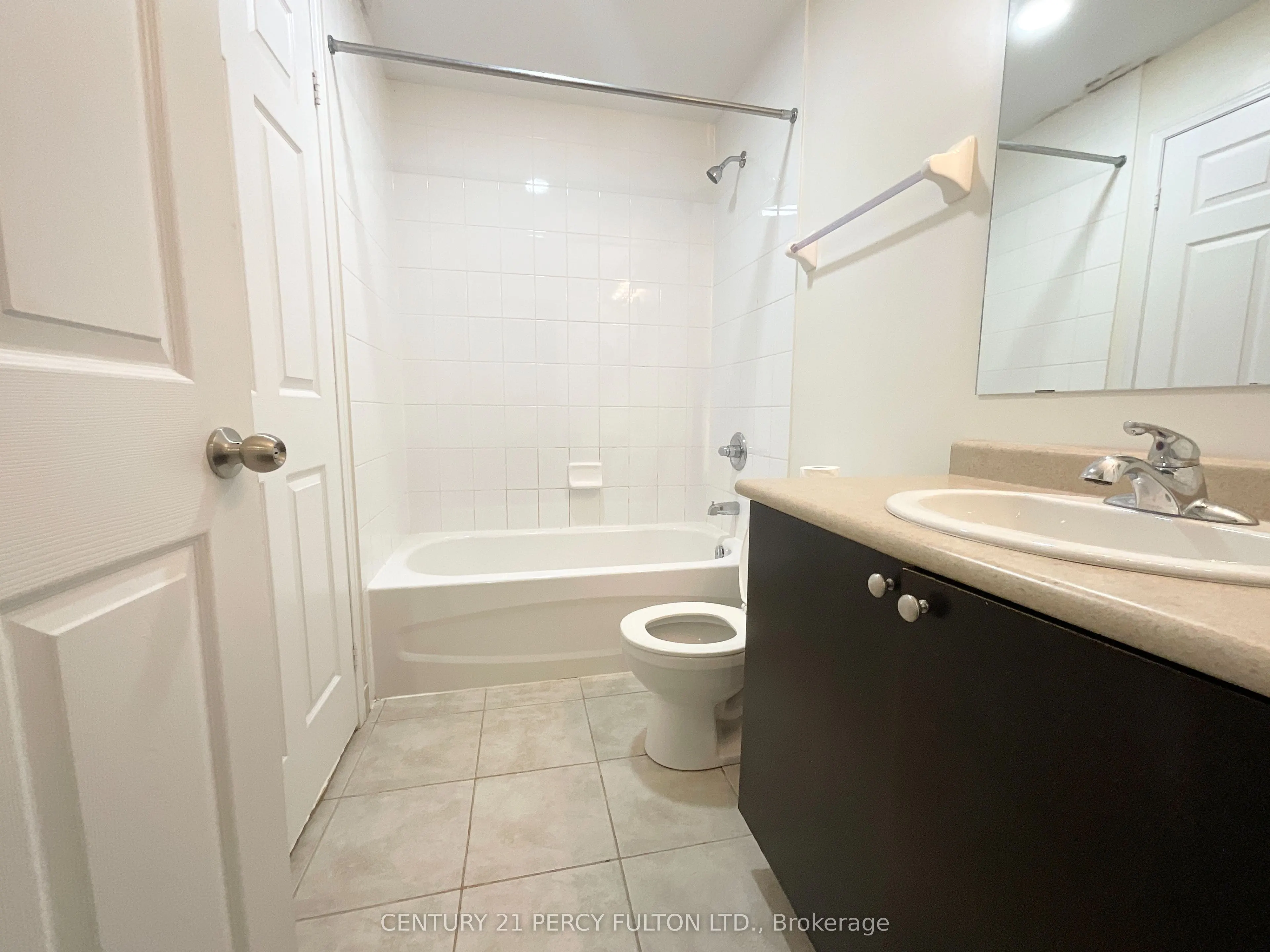 3055 Thomas Street, #201