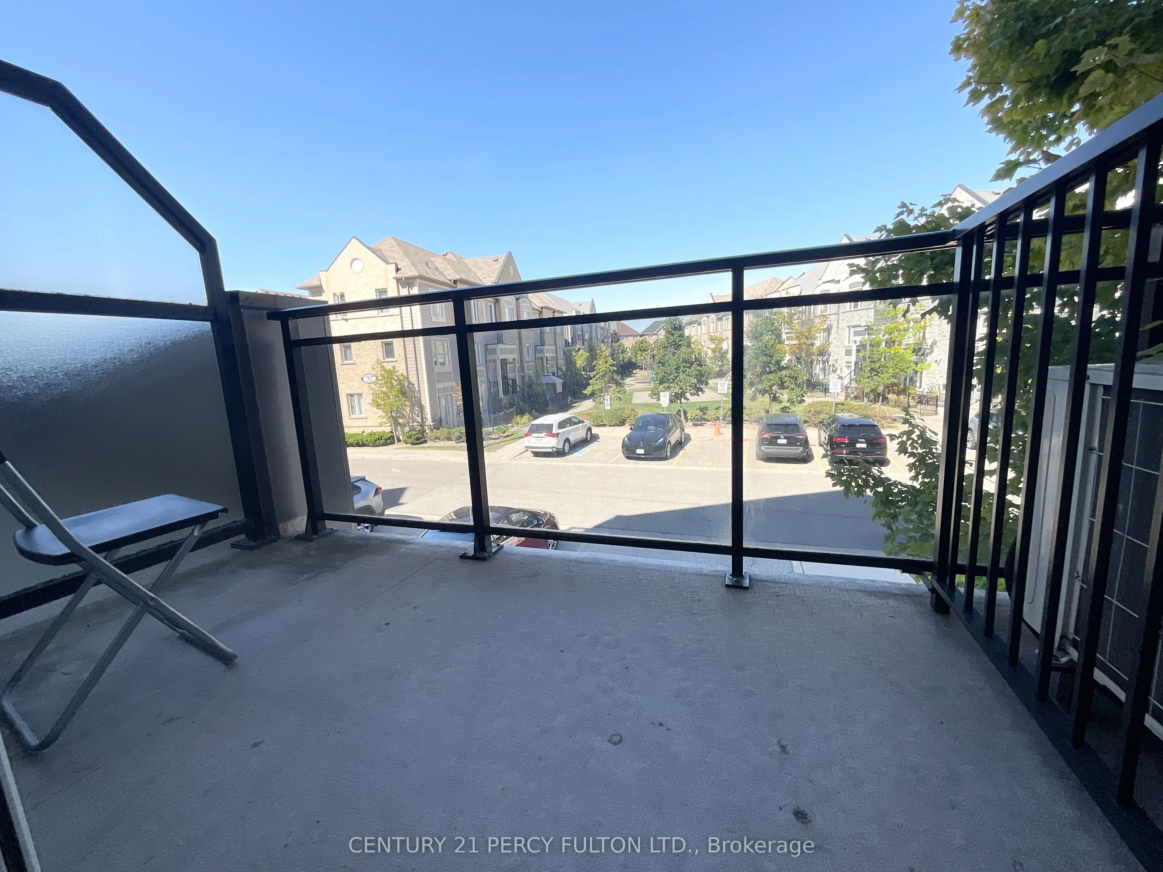 3055 Thomas Street, #201