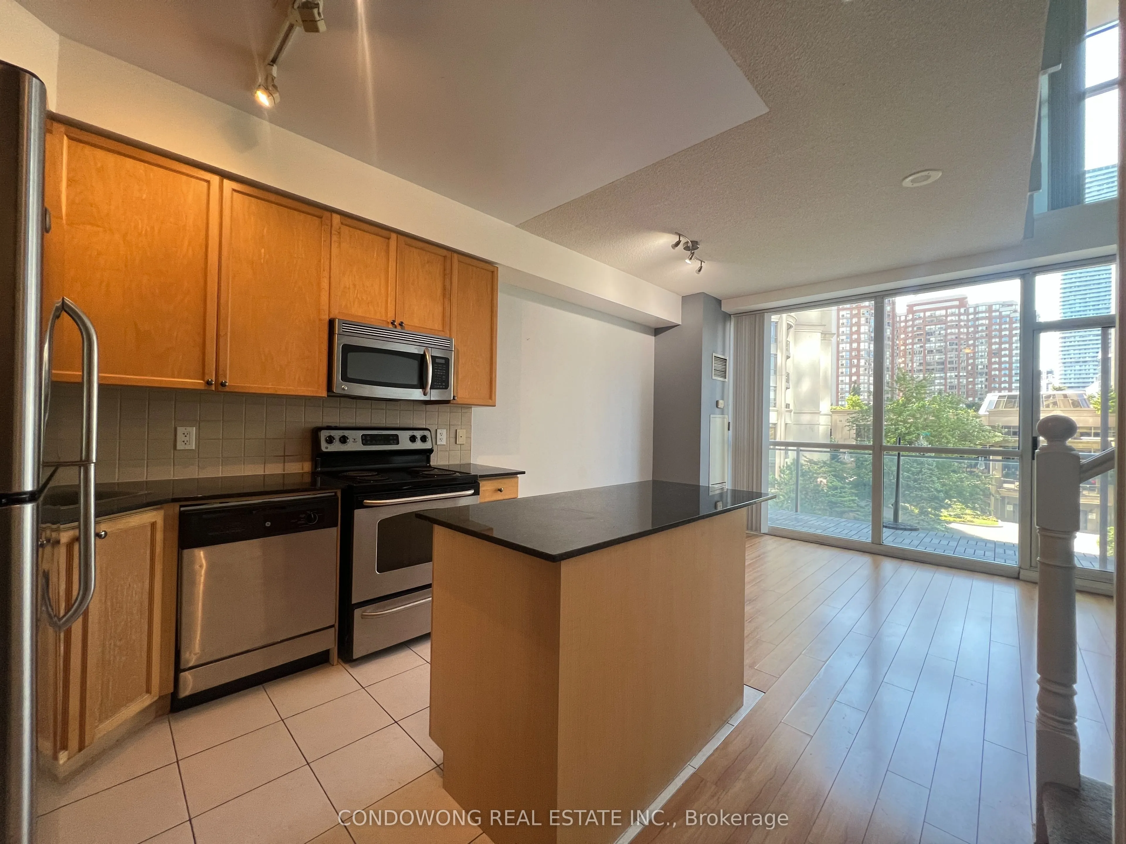 225 Webb Drive, #305