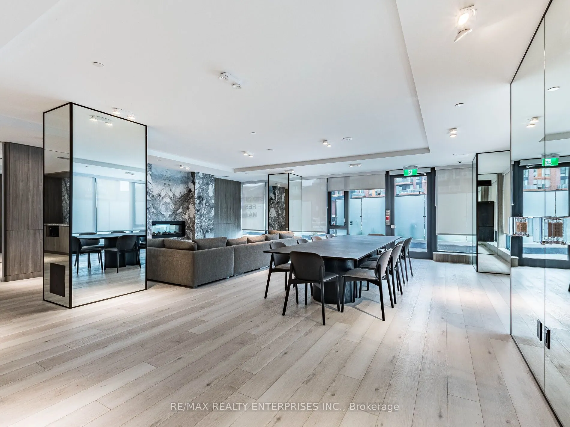 220 Missinnihe Way, #1212