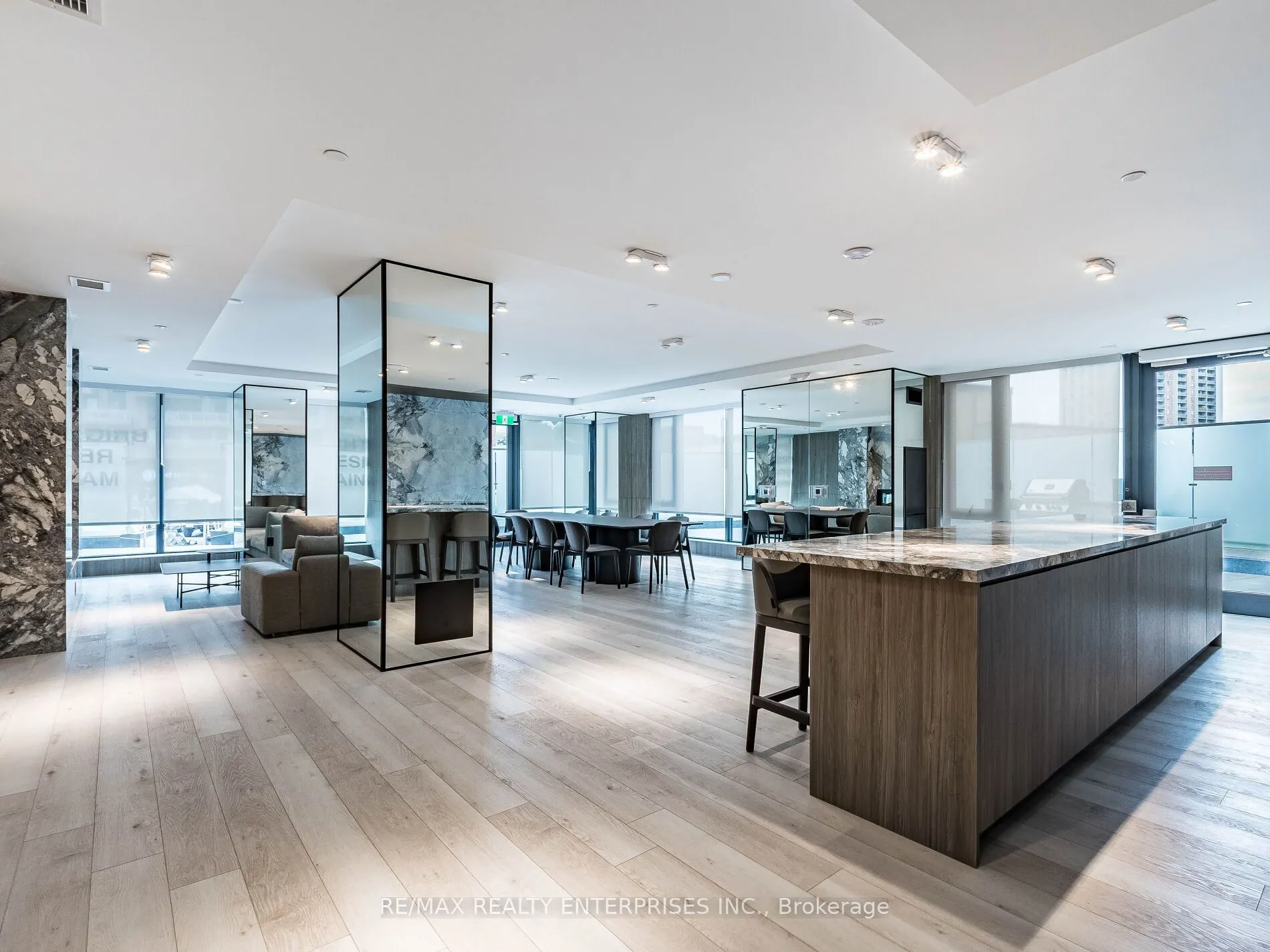 220 Missinnihe Way, #1212