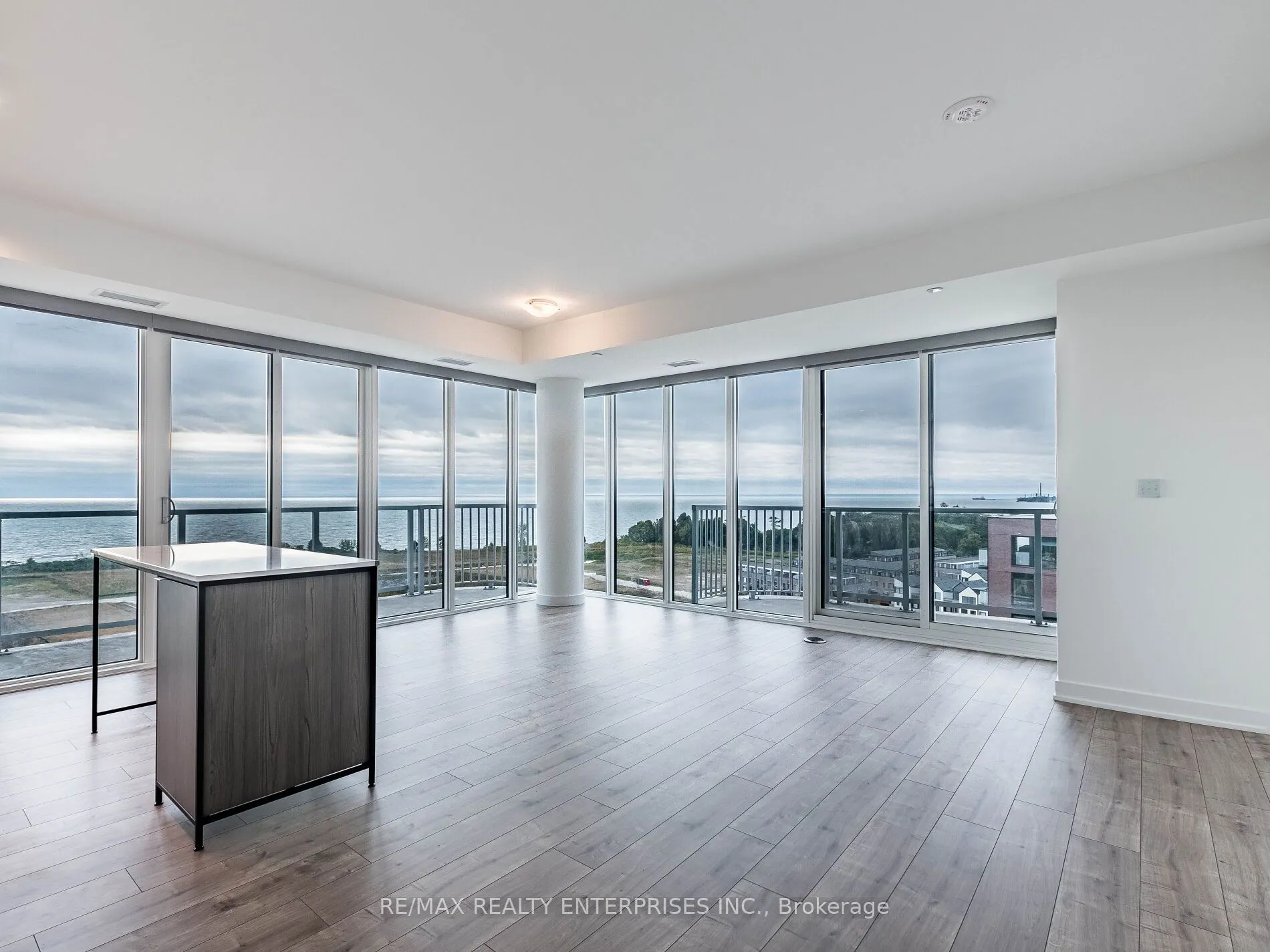 220 Missinnihe Way, #1212