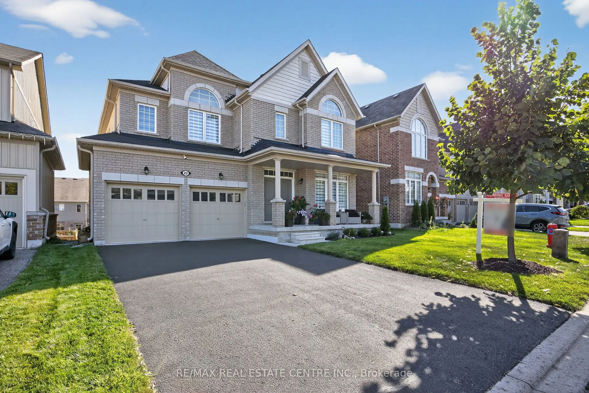 22 Drew Brown Boulevard