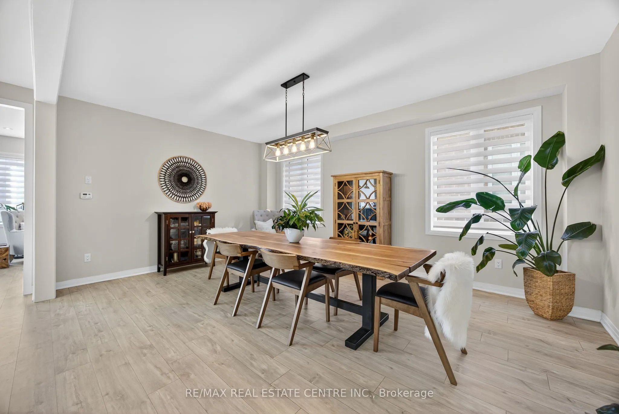 22 Drew Brown Boulevard