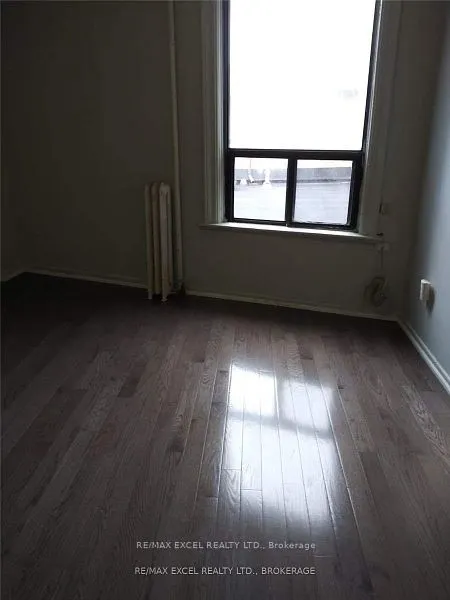 2863 Dundas Street W, ##3