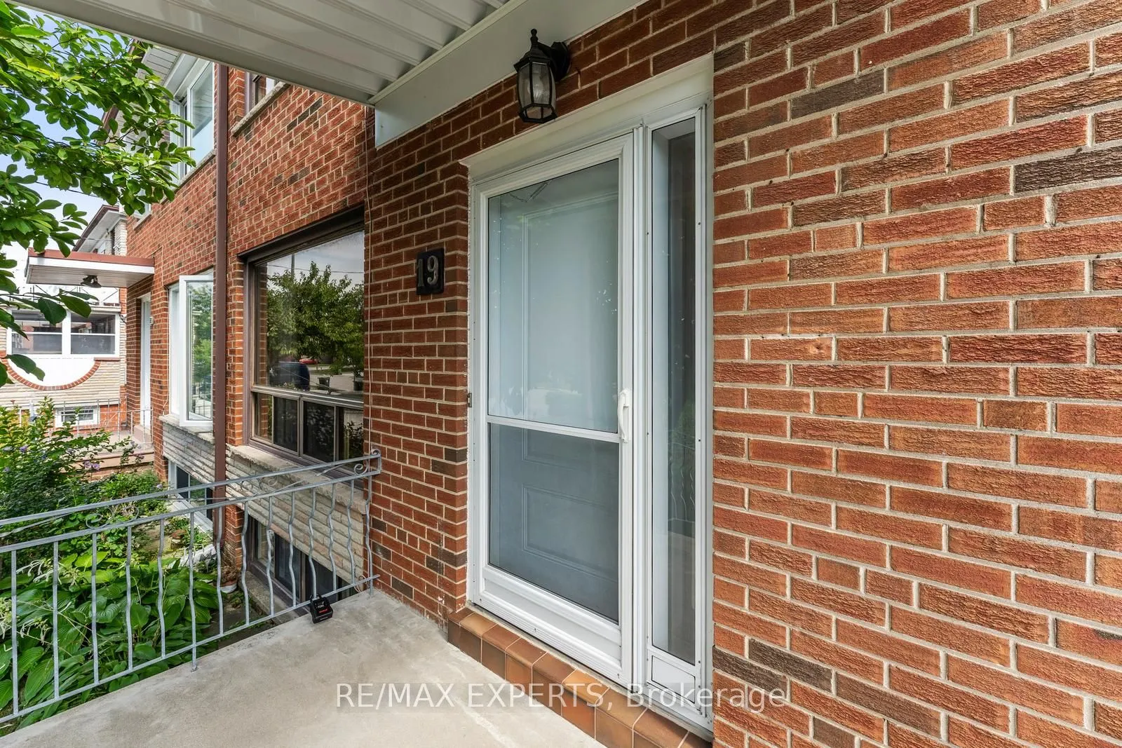 19 Peterdale Road