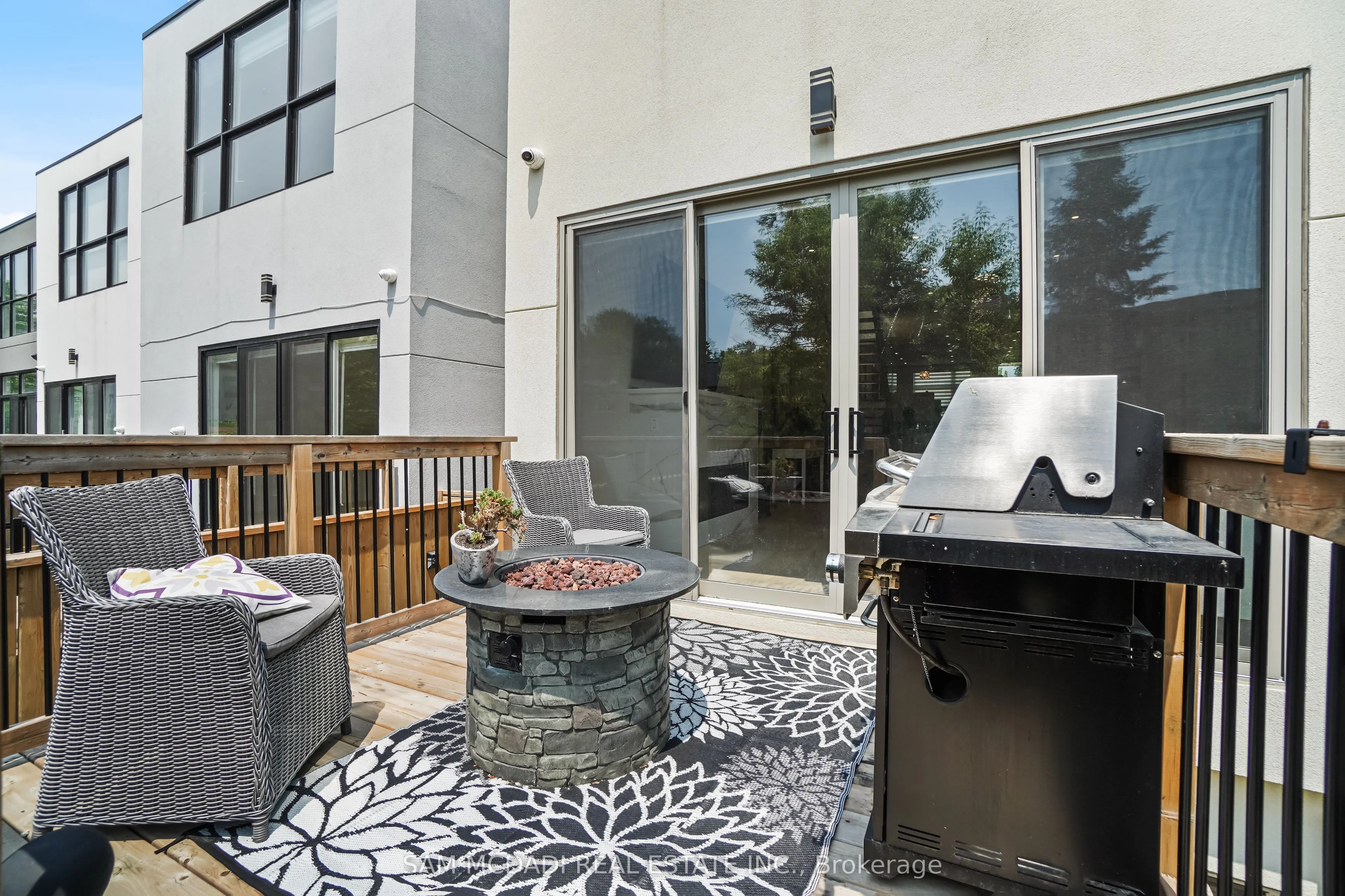 1036 Enola Avenue