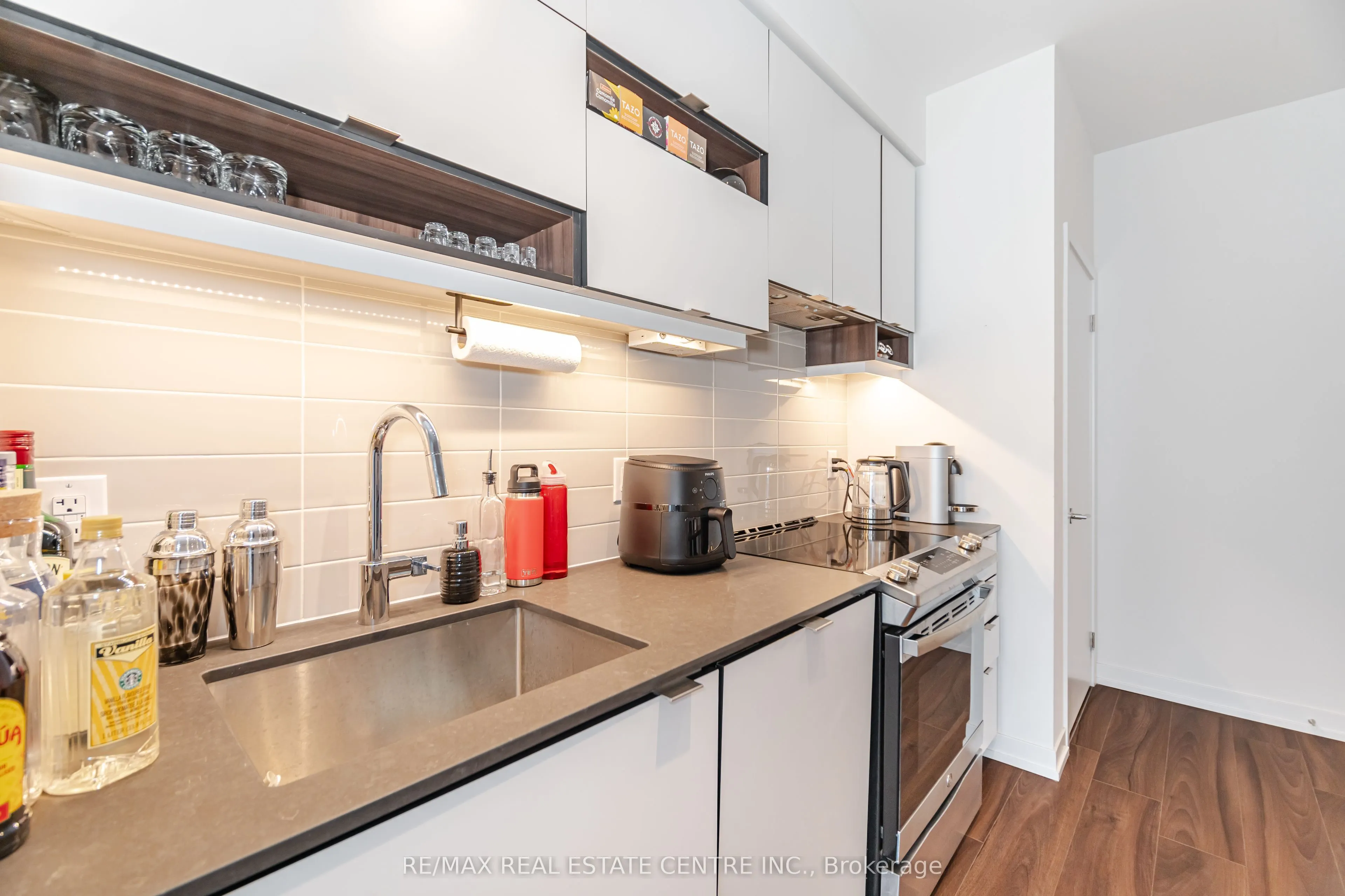 4065 Confederation Parkway, #4302