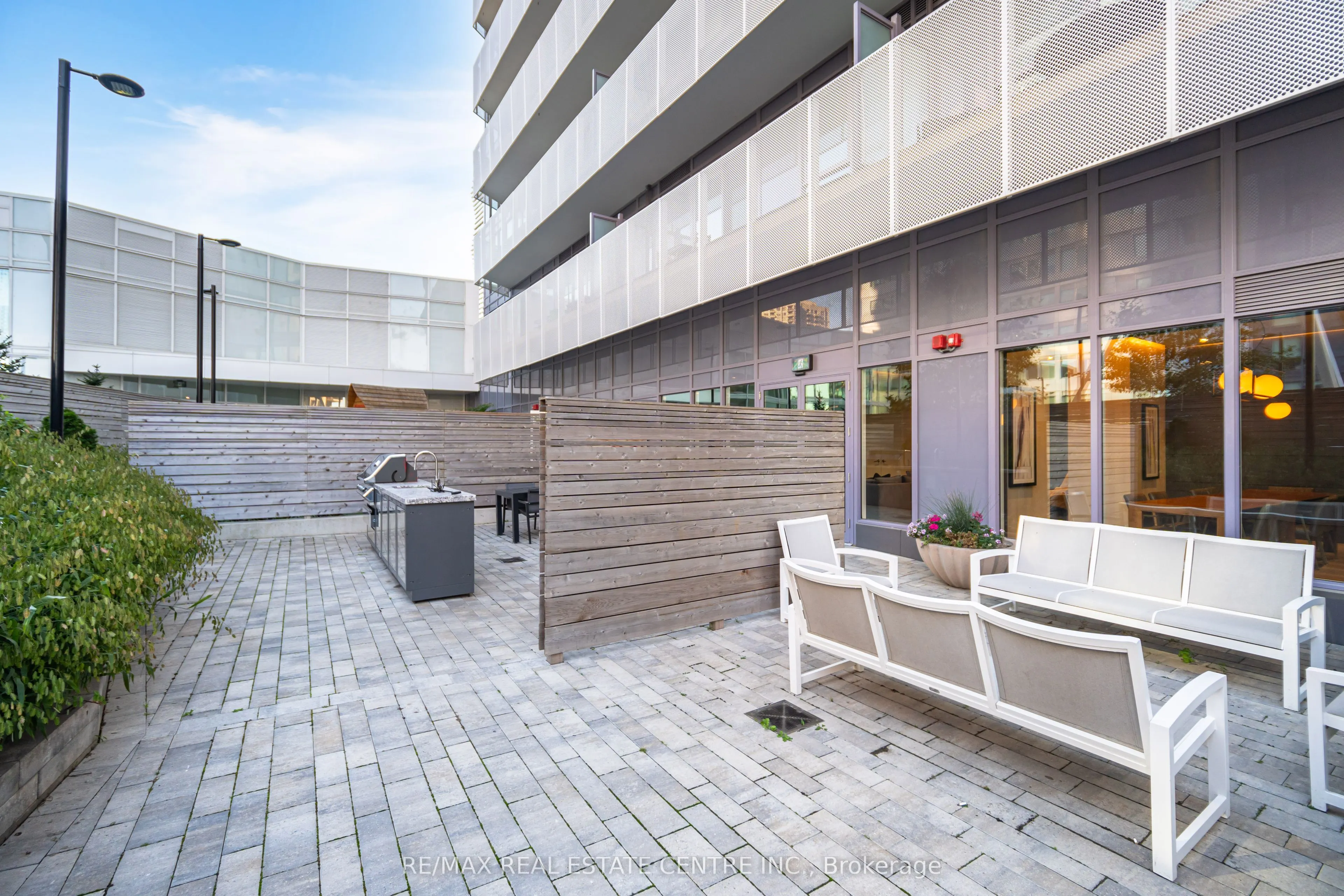 4065 Confederation Parkway, #4302
