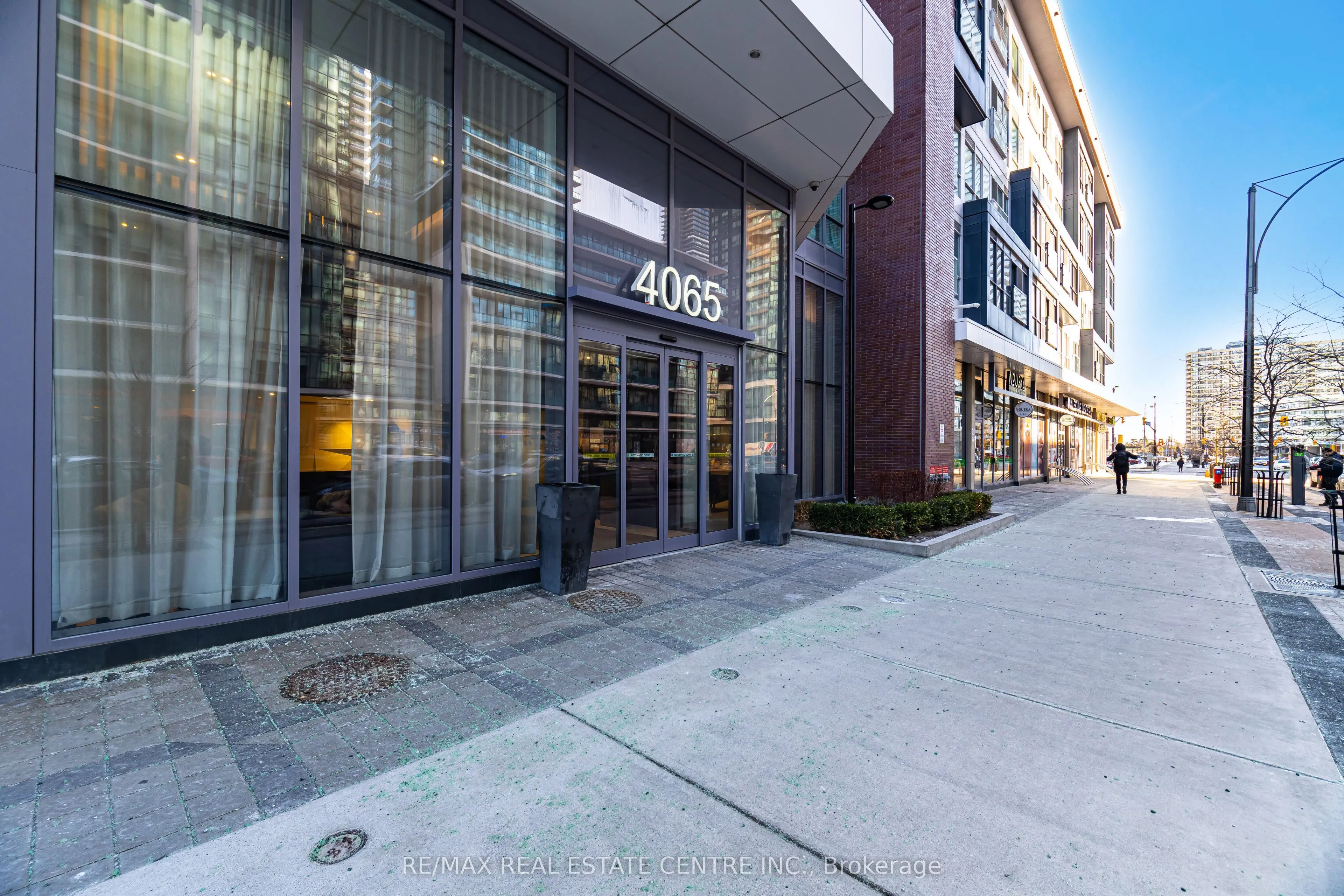 4065 Confederation Parkway, #4302