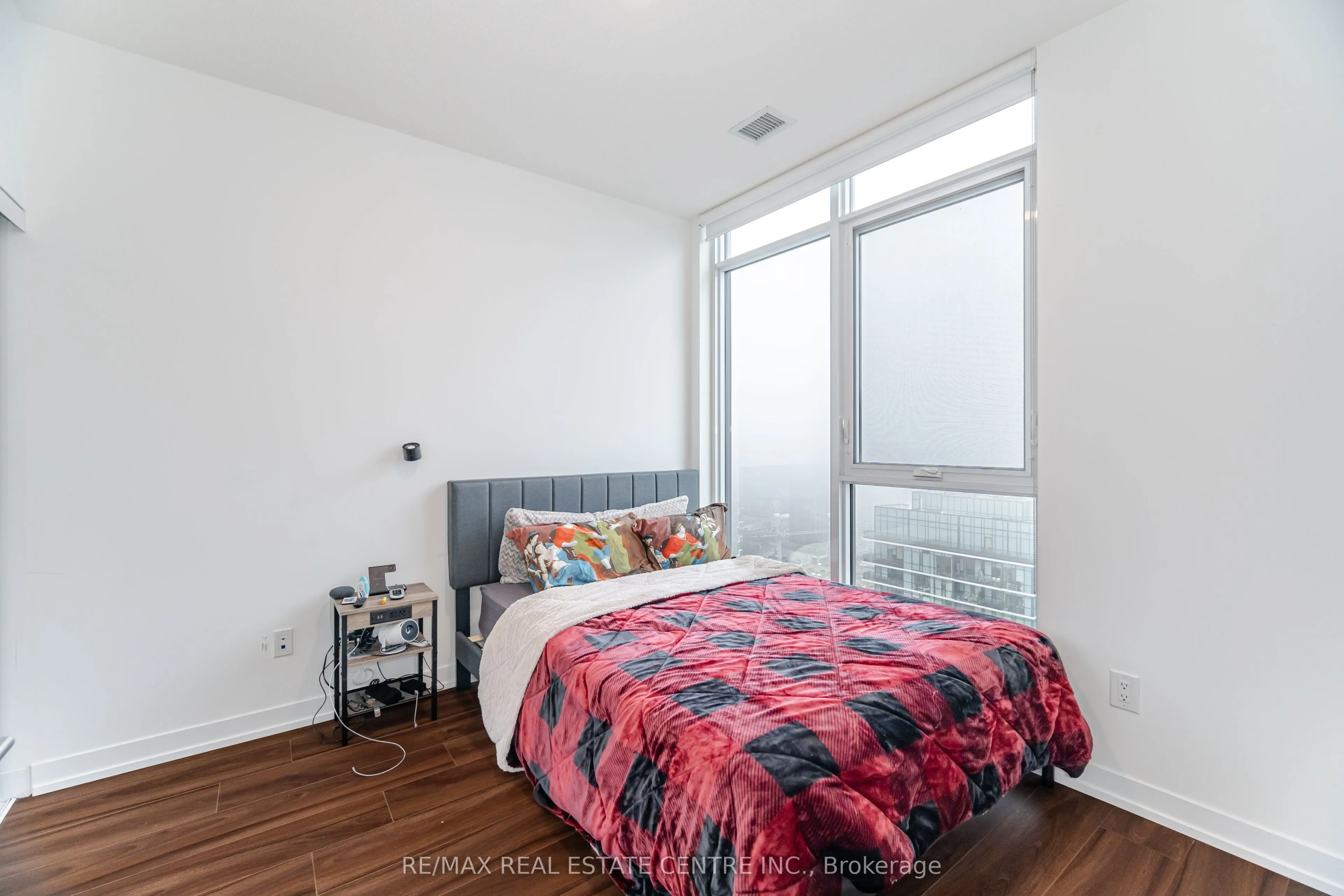 4065 Confederation Parkway, #4302