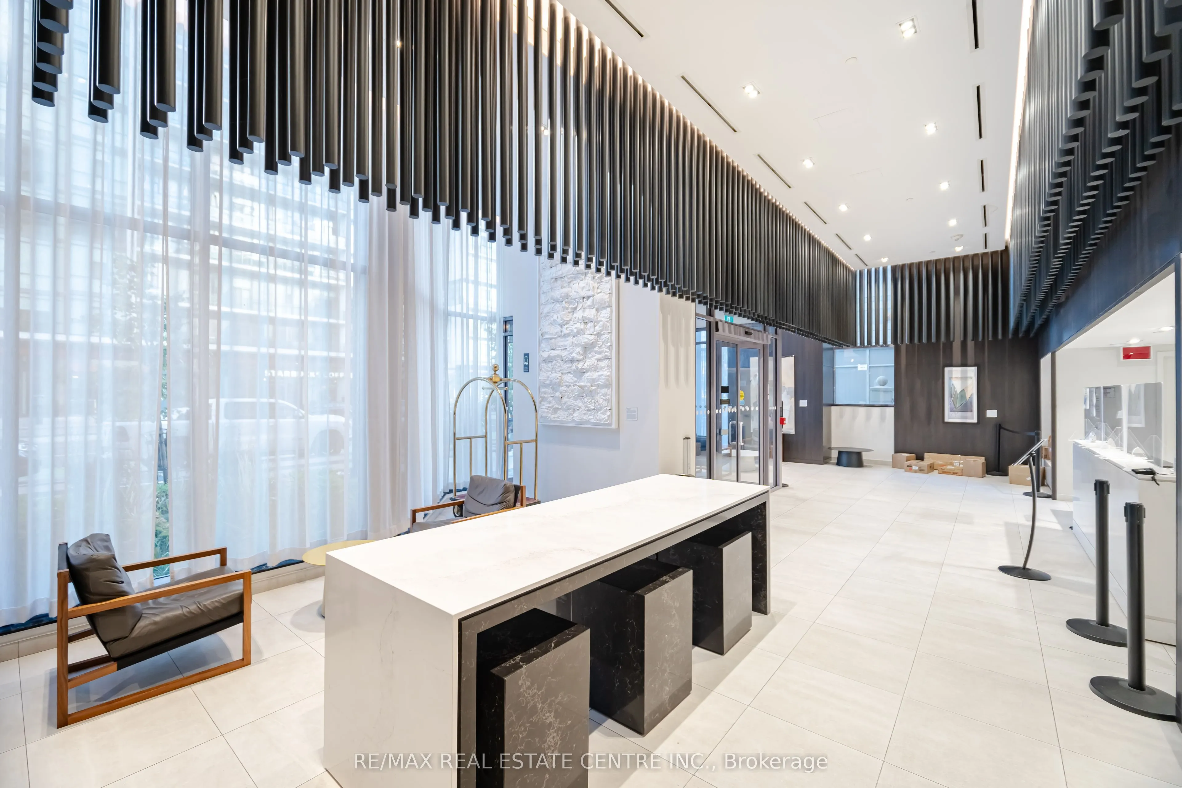 4065 Confederation Parkway, #4302