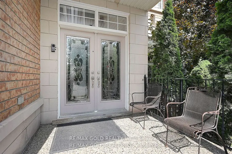 42 Louvain Drive