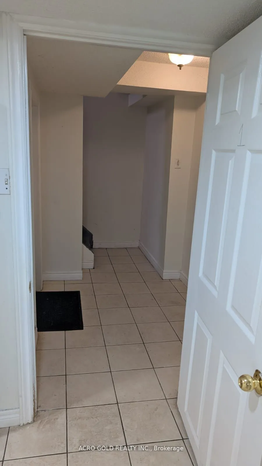 100 Major William Sharpe Drive W, #1