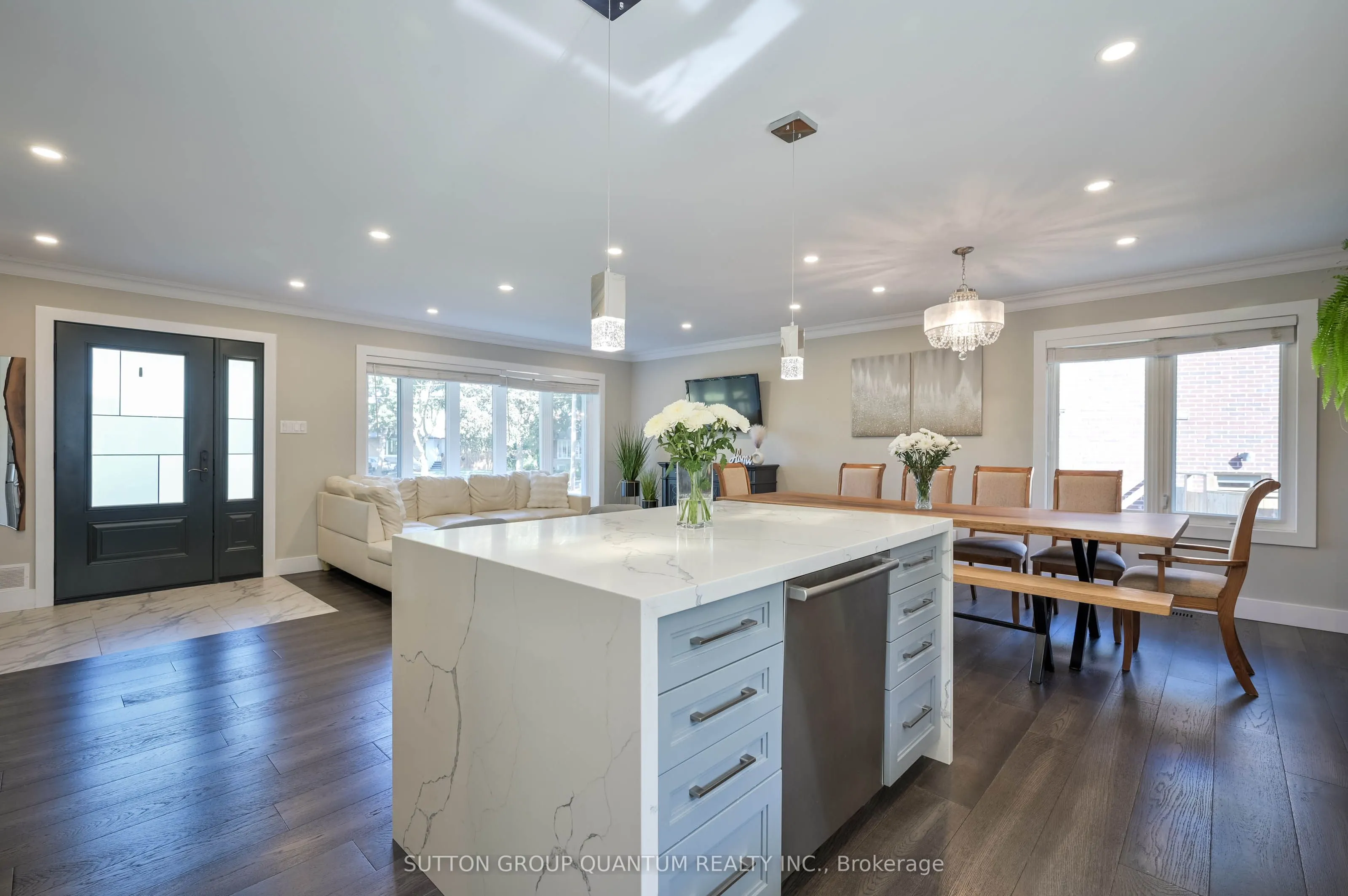 390 Wendall Place