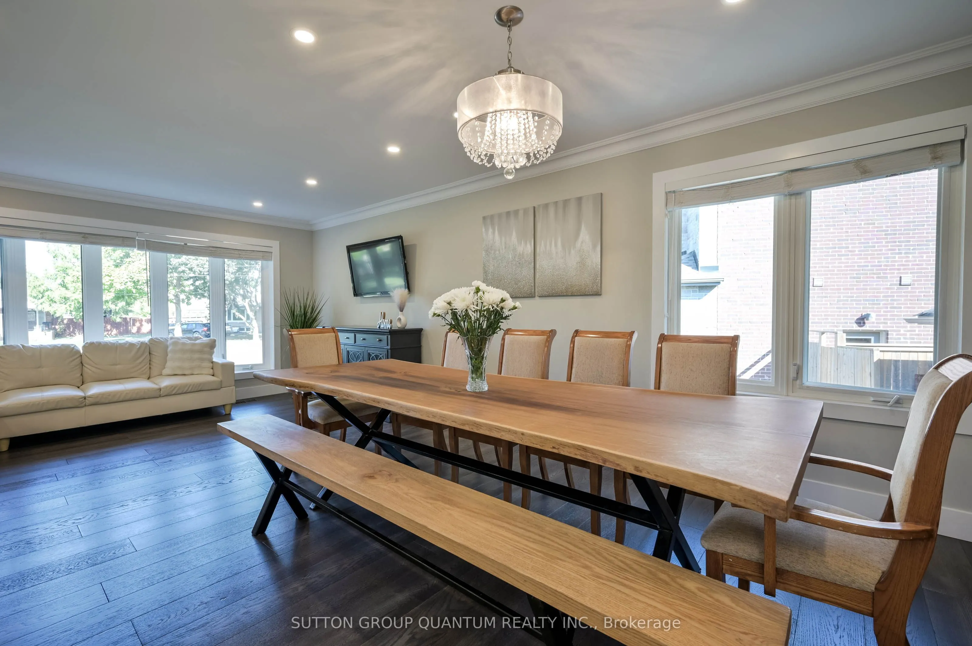 390 Wendall Place