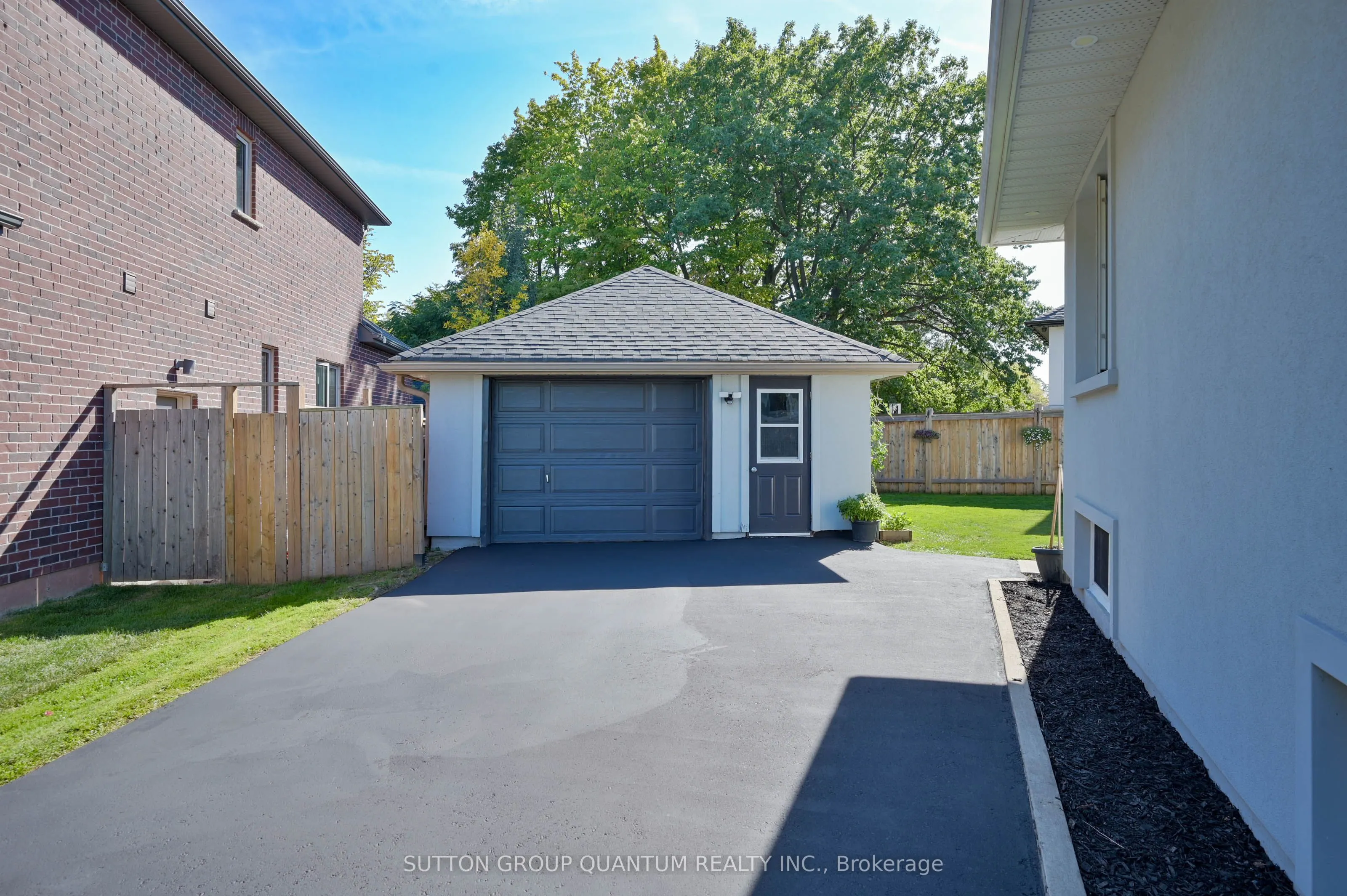 390 Wendall Place