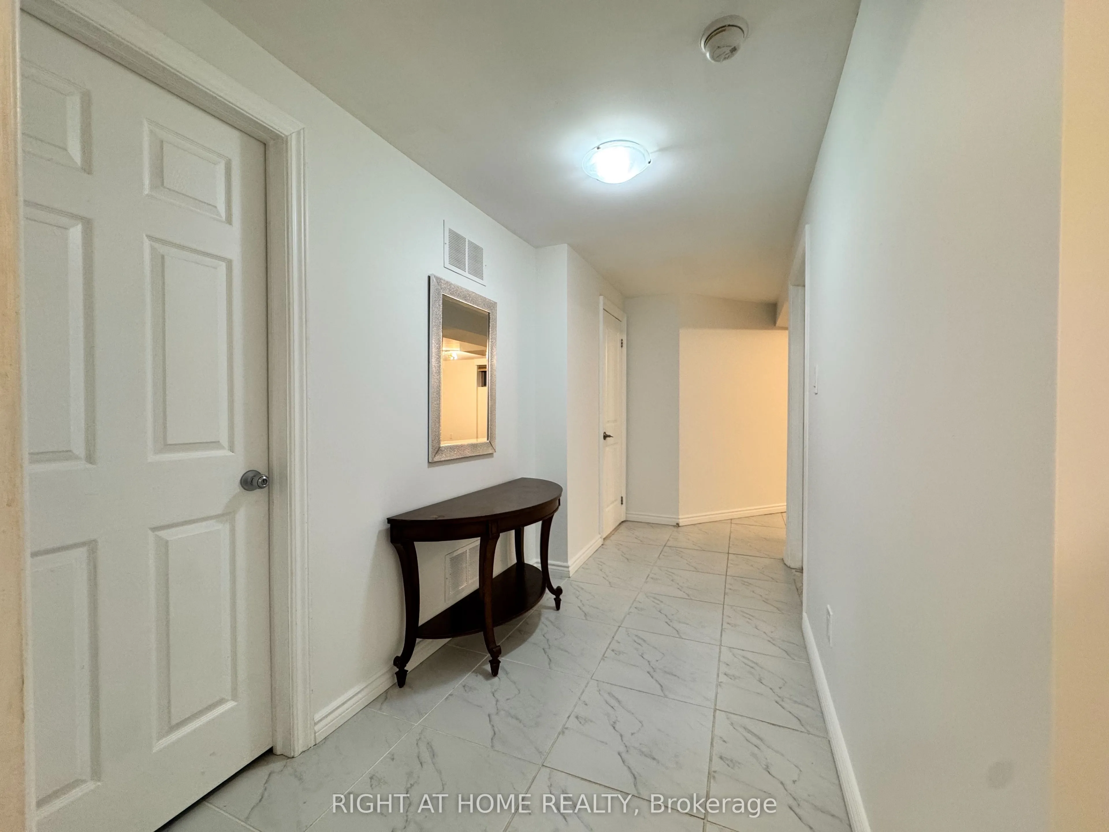 13 Seapines Street, #Basement
