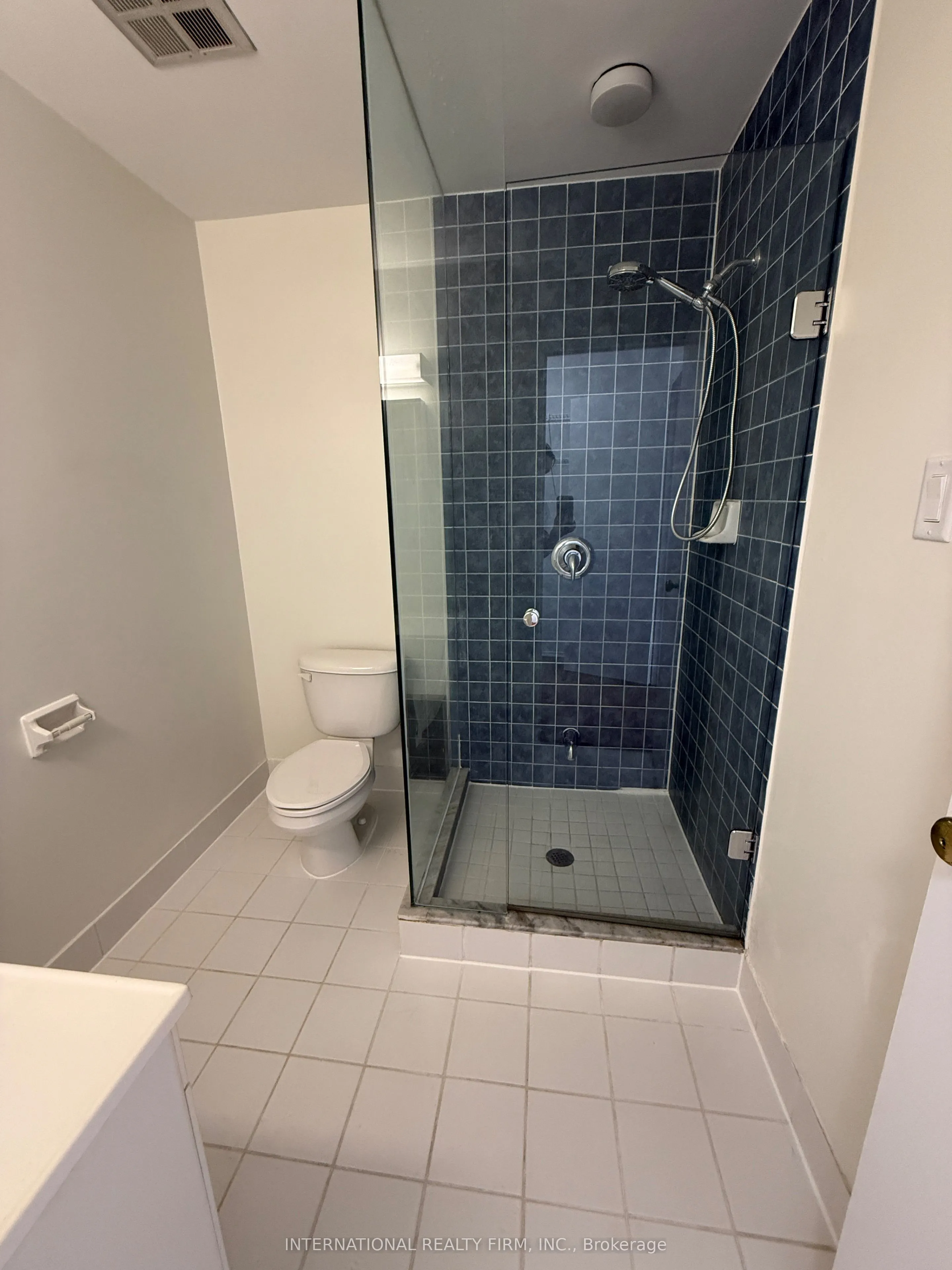 3650 Kaneff Crescent, #PH02
