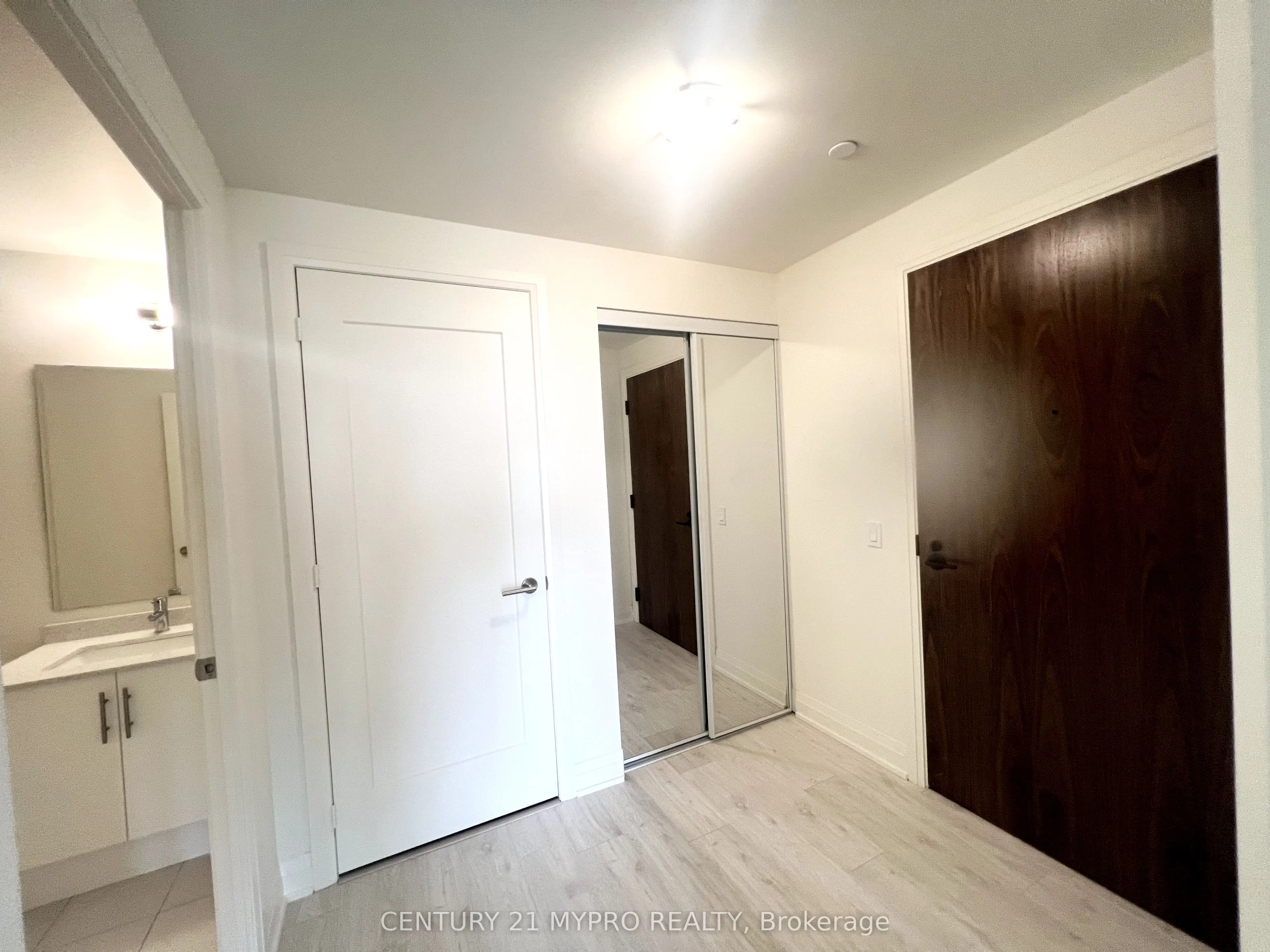 509 Dundas Street, #705