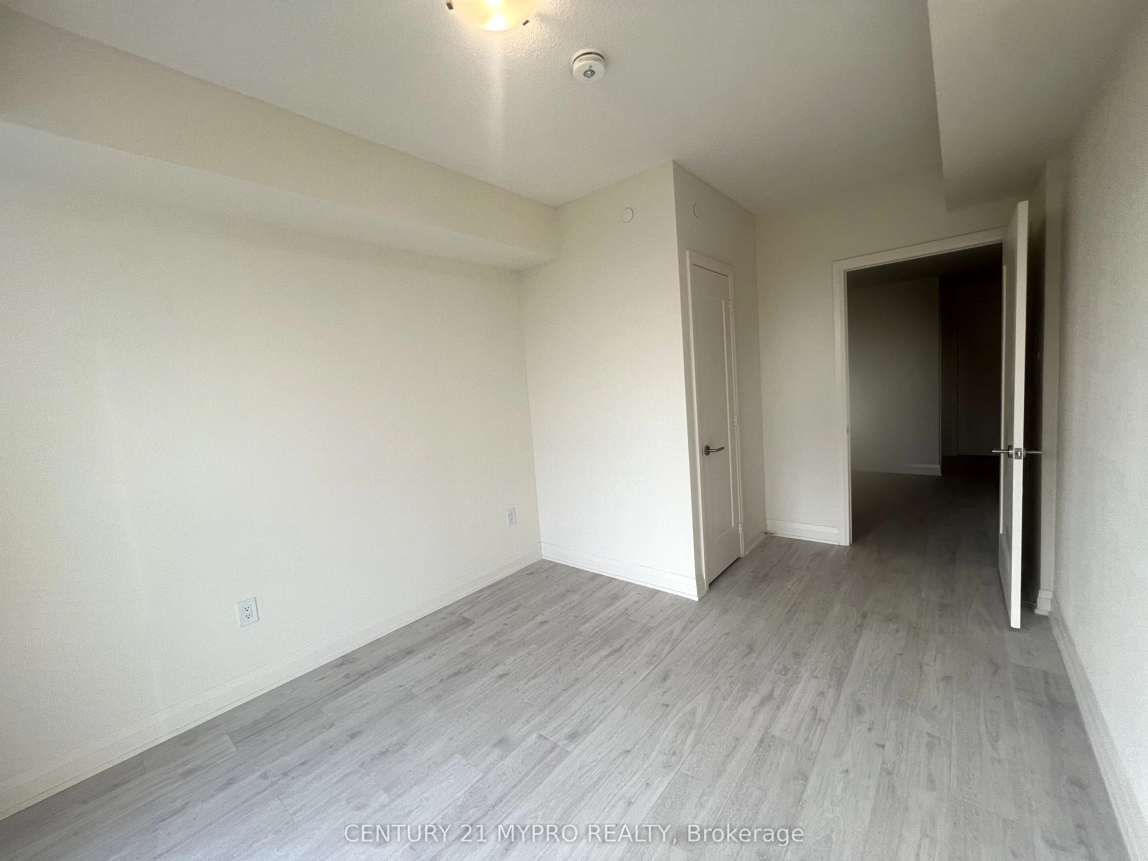 509 Dundas Street, #705