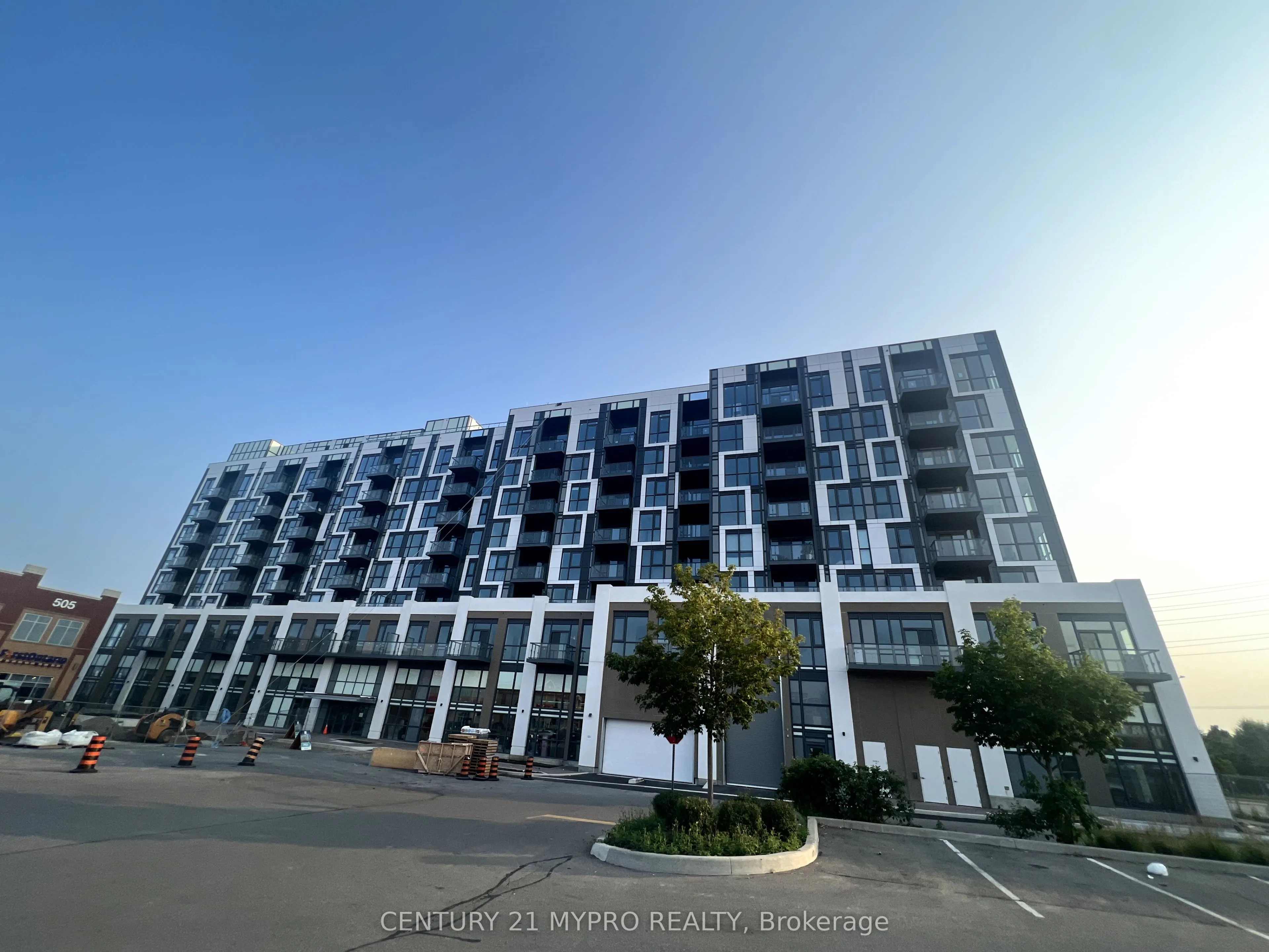 509 Dundas Street, #705