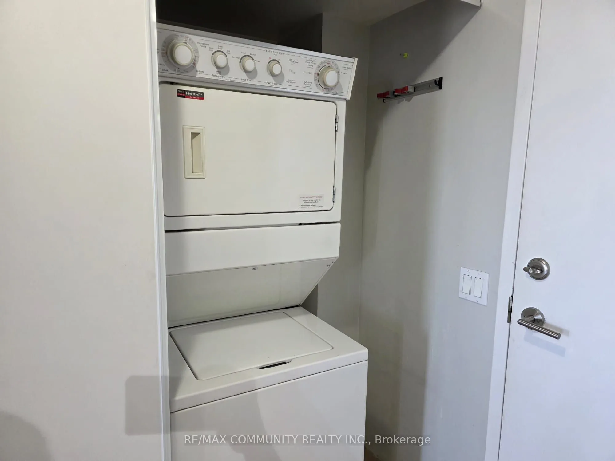 55 Strathaven Drive, #1015