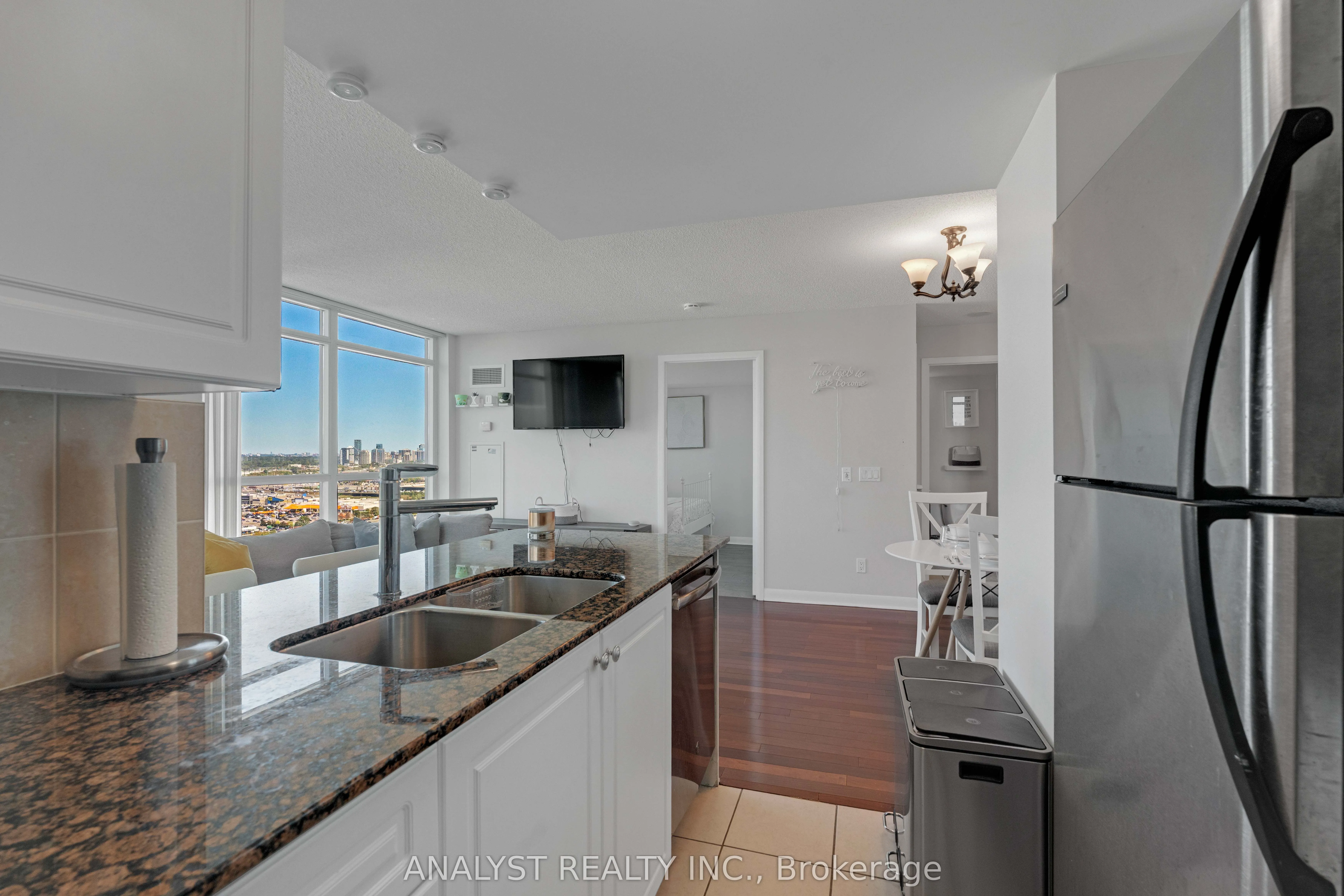 225 Sherway Gardens Road, #2802