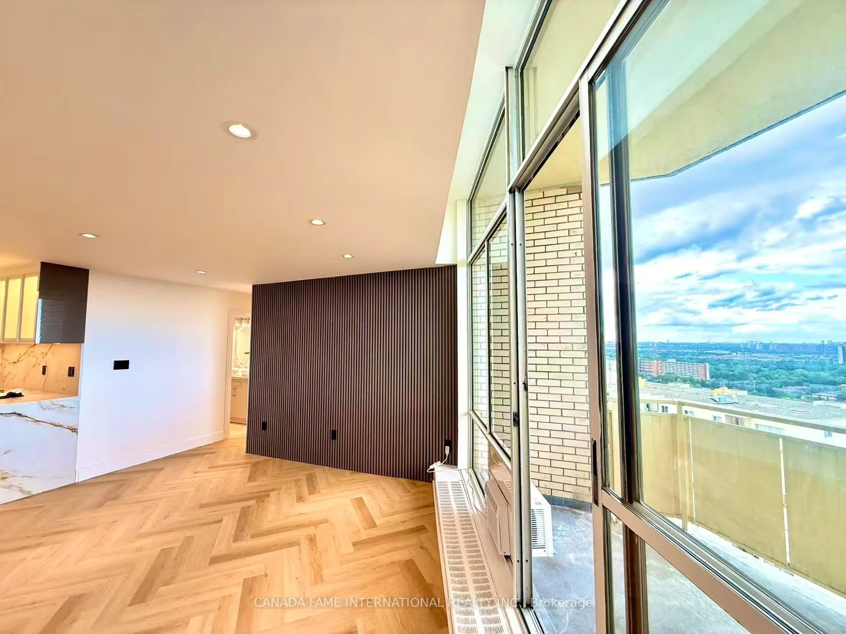 330 Dixon Road, #Ph04
