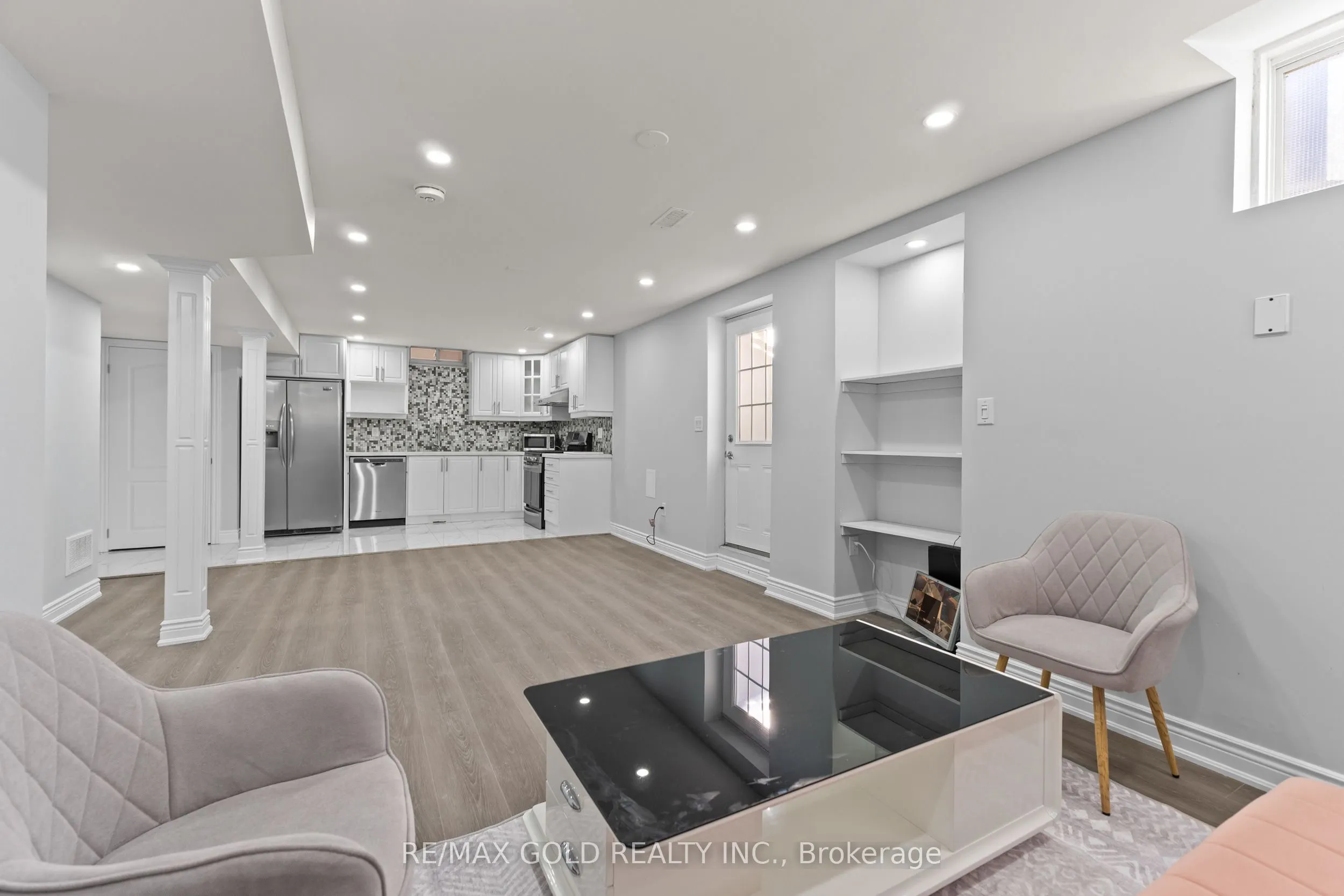 2 Helman Road