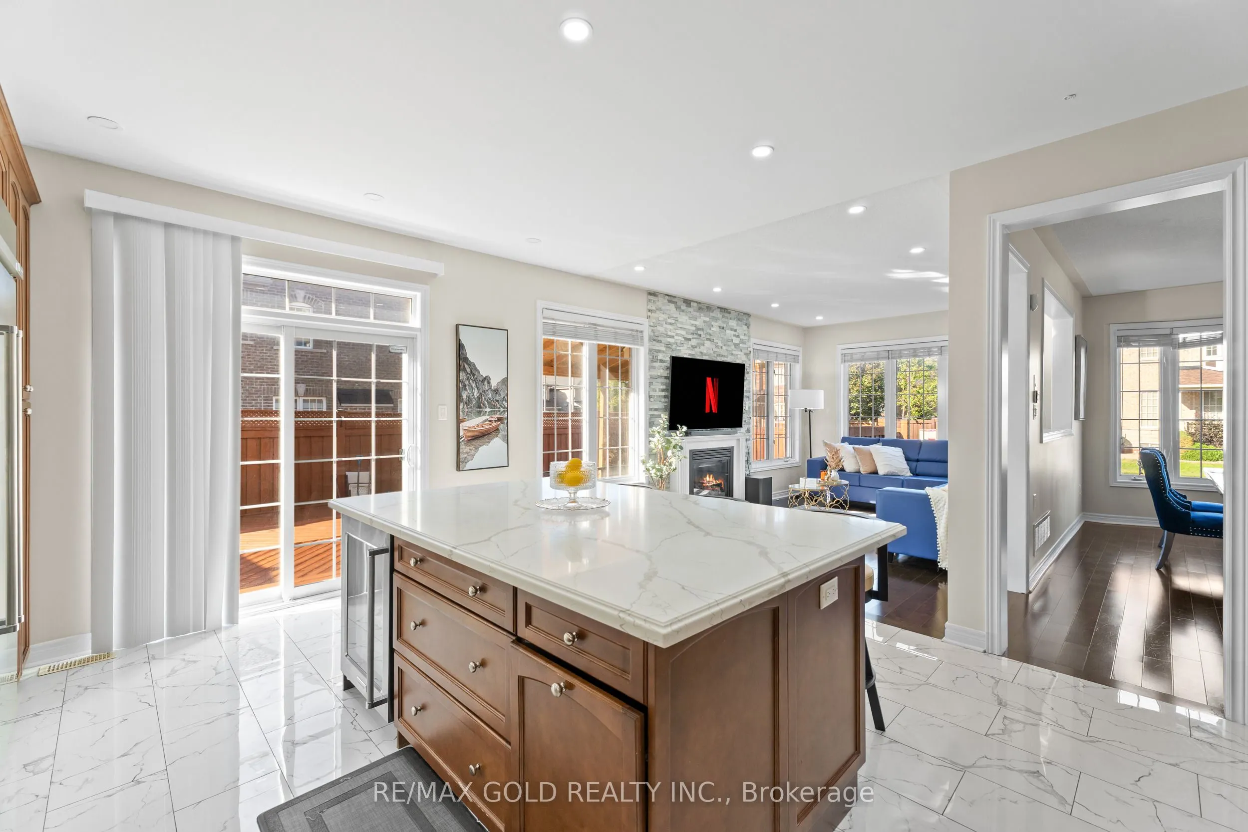2 Helman Road