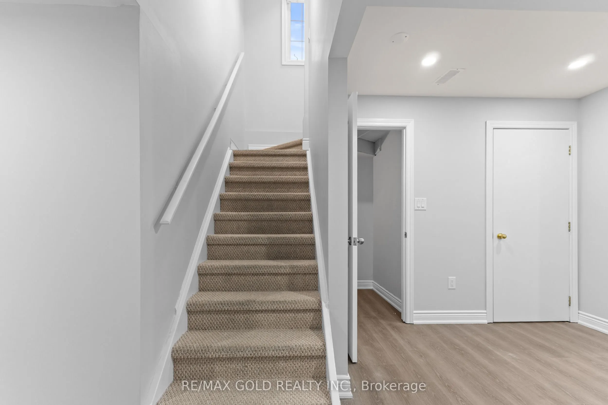 2 Helman Road