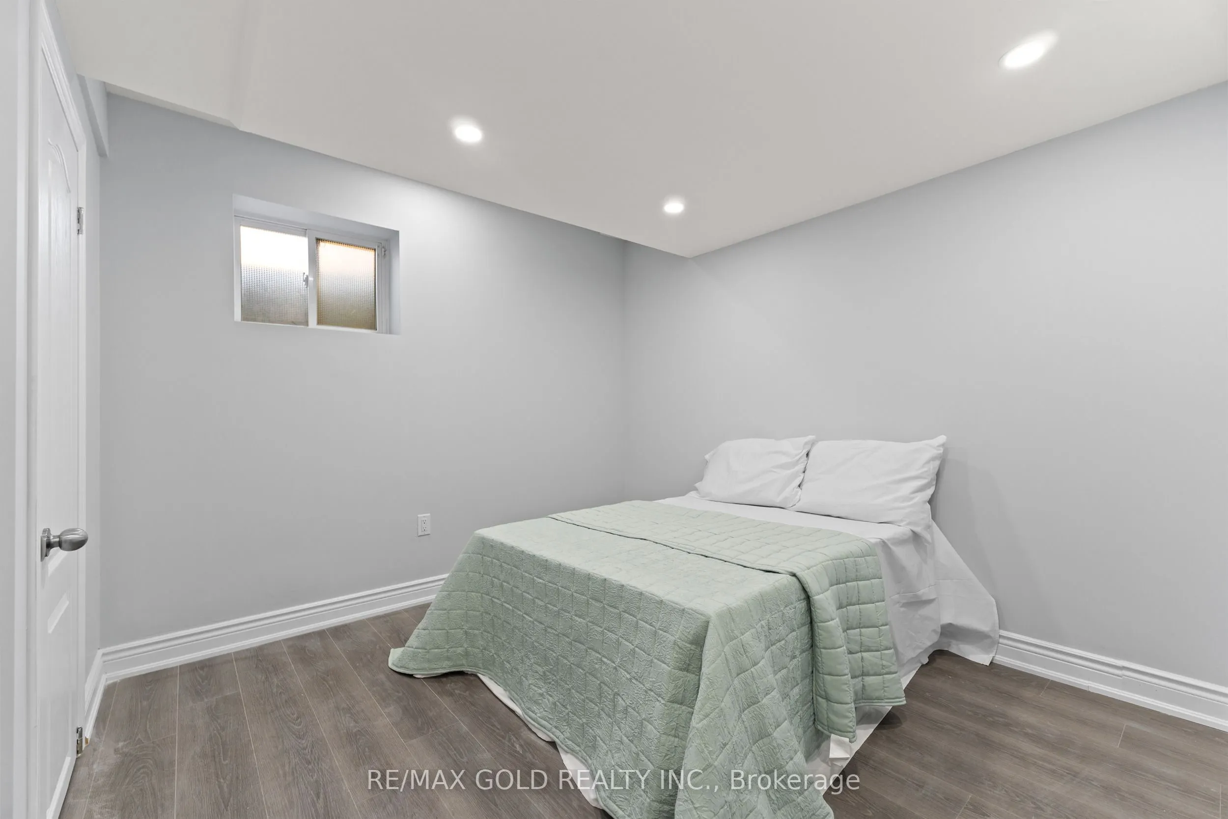2 Helman Road