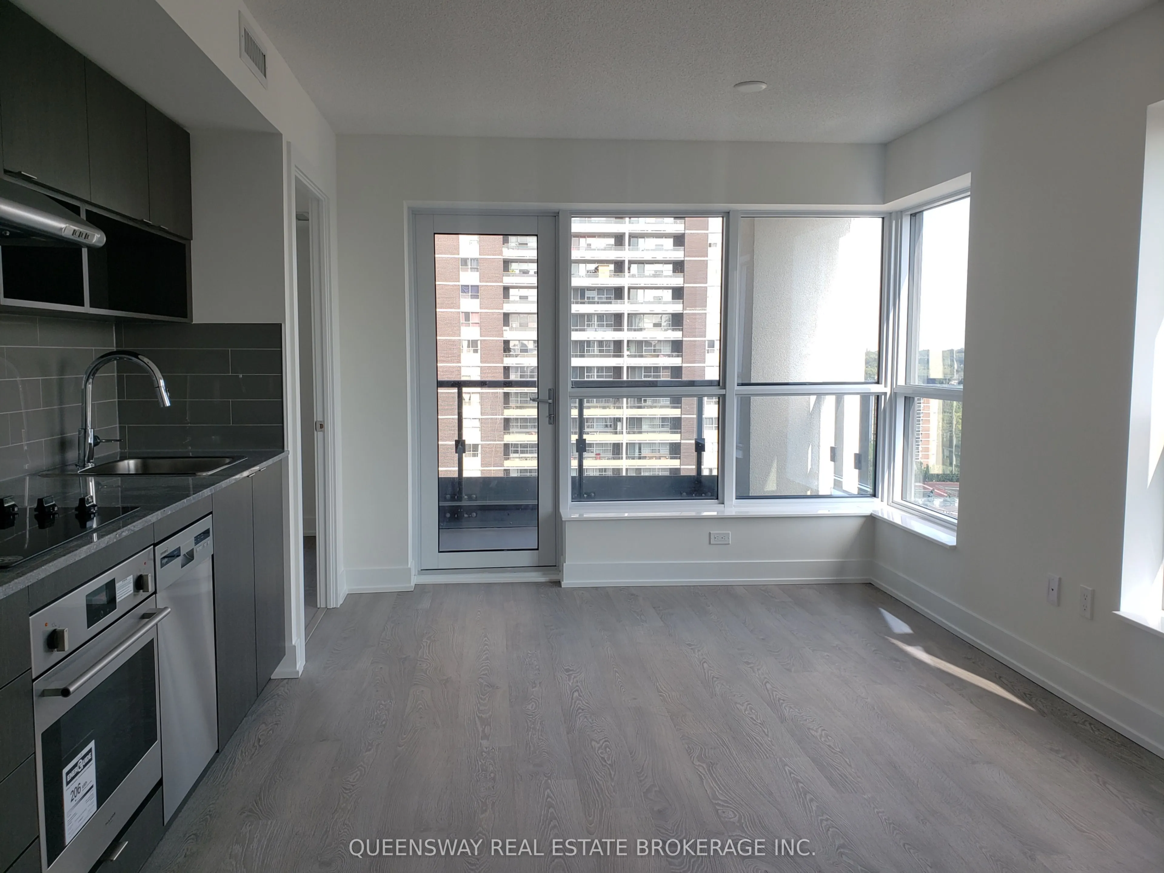 7 Mabelle Avenue, #Unit #1504
