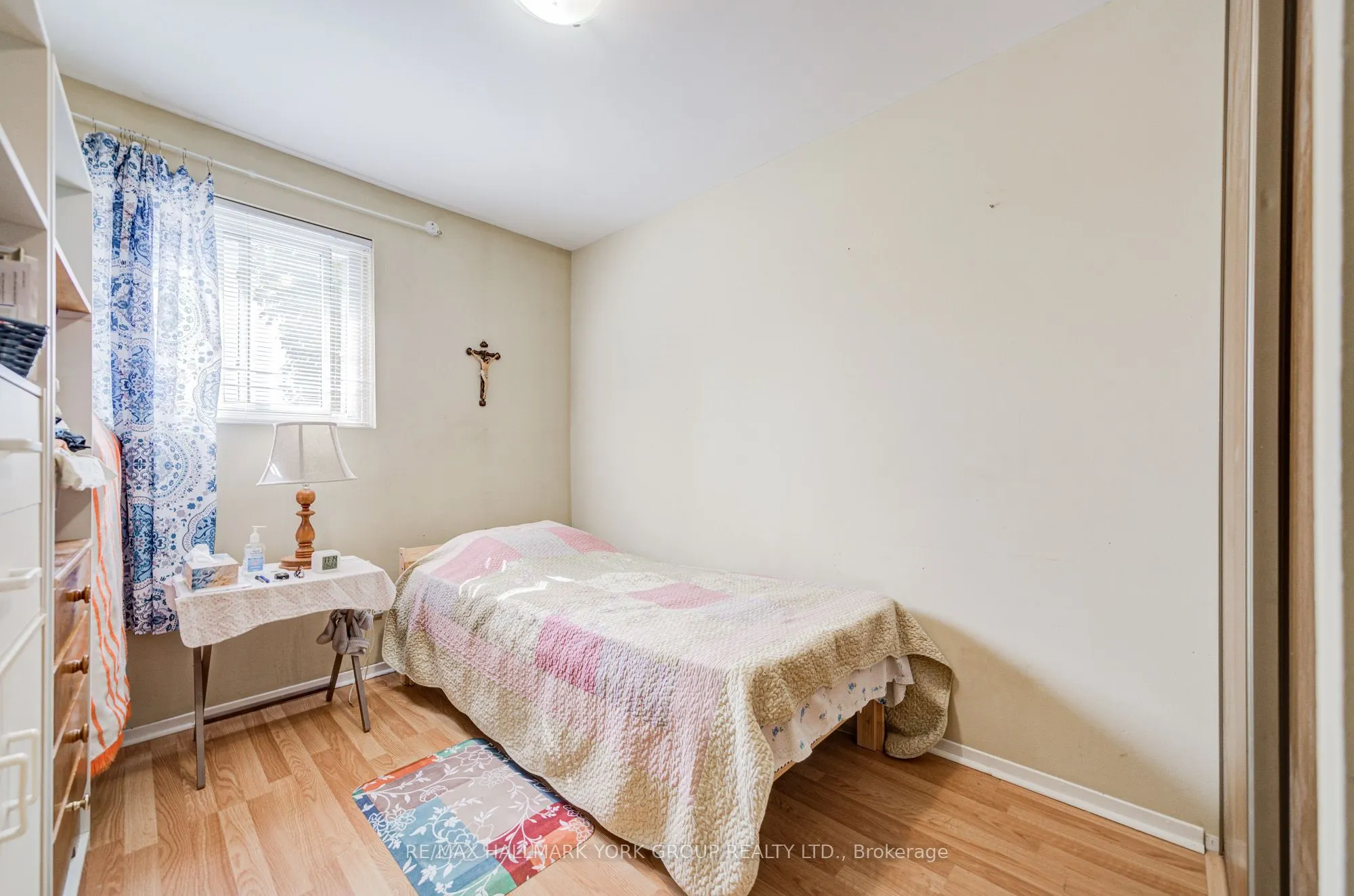 9 Bur Oak Way, #6