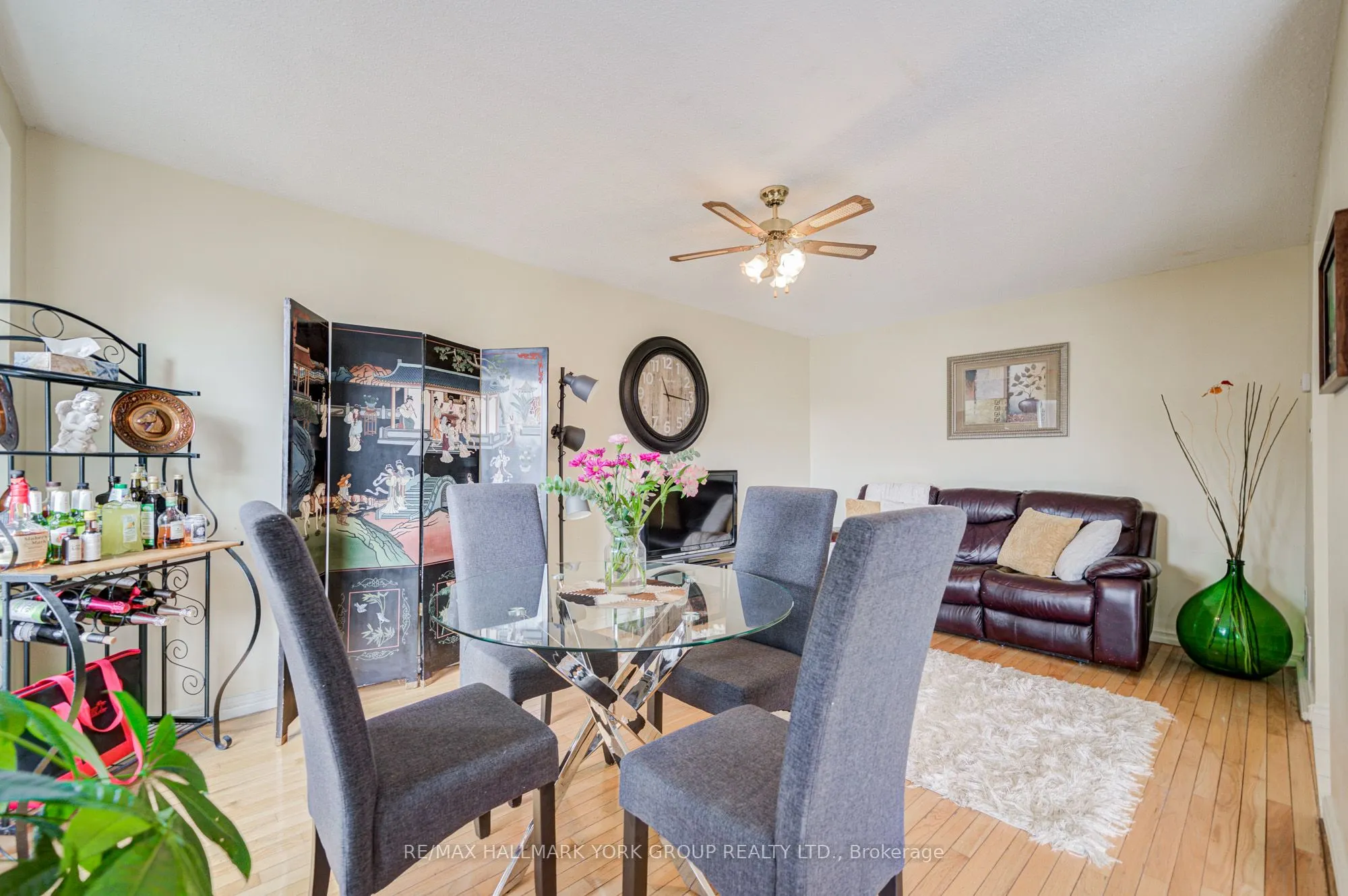 9 Bur Oak Way, #6