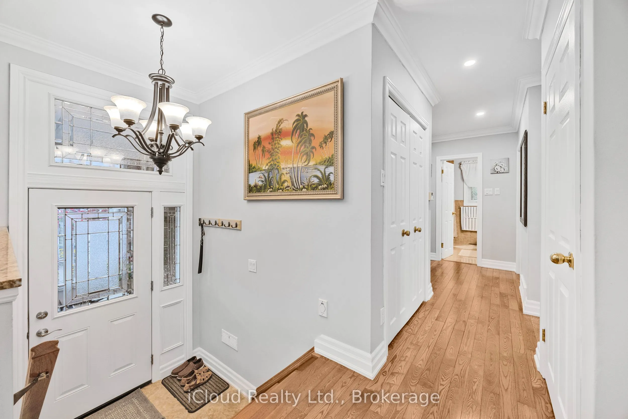 52 Kimbark Drive N