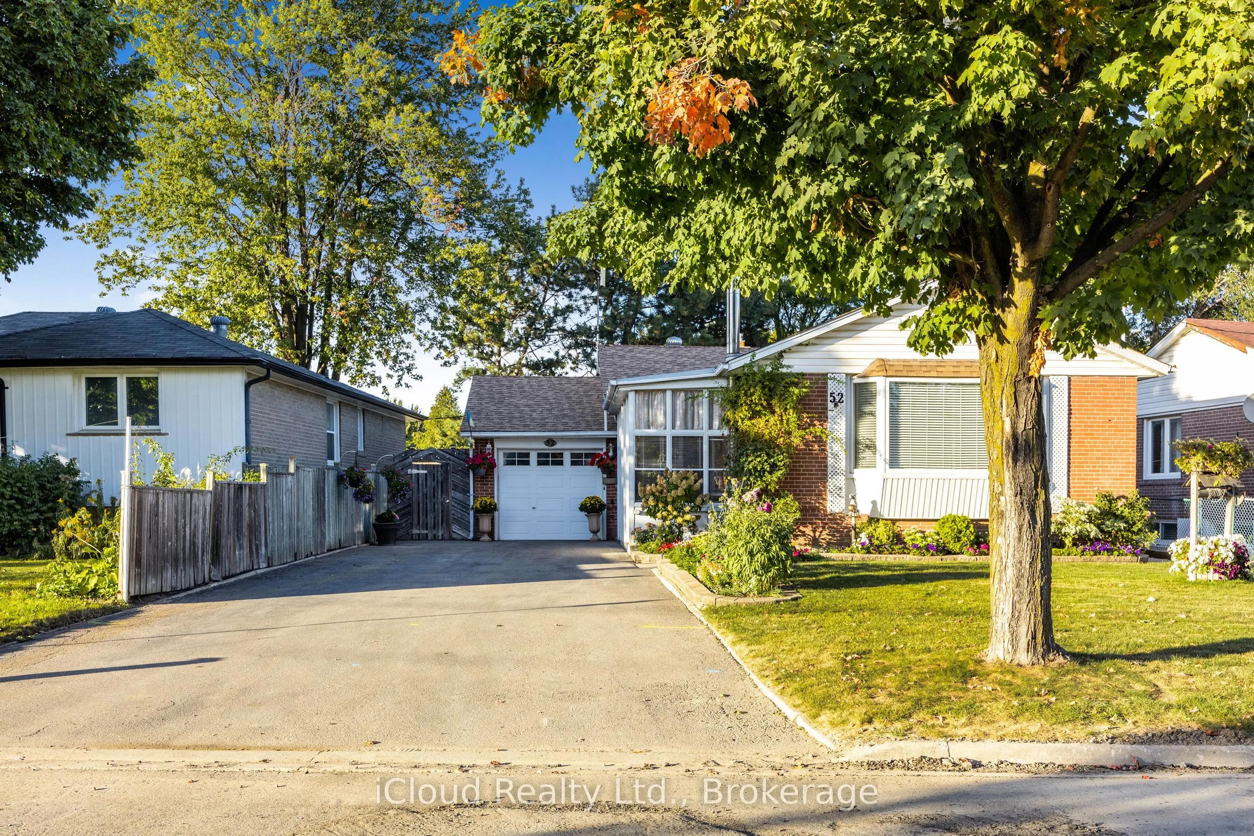 52 Kimbark Drive N