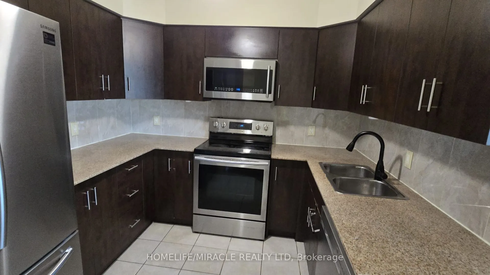 7405 Goreway Drive, #715