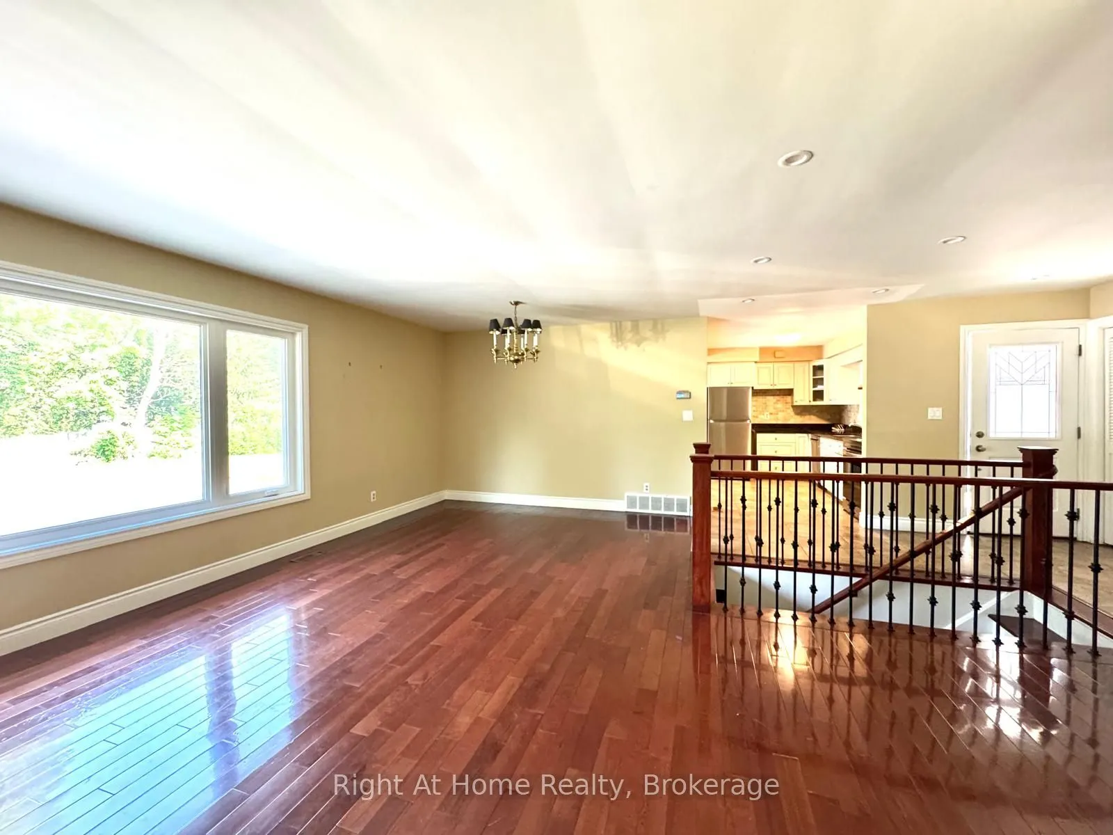 4054 Apple Valley Lane