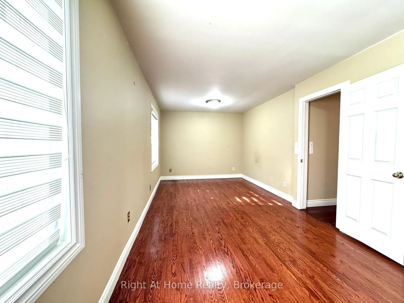 4054 Apple Valley Lane