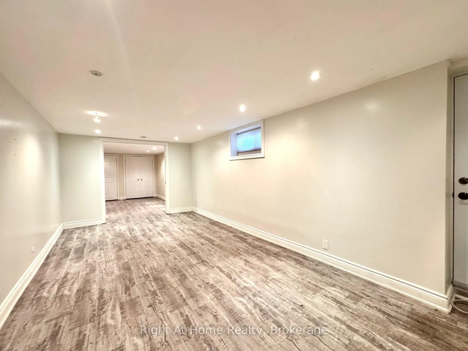 4054 Apple Valley Lane
