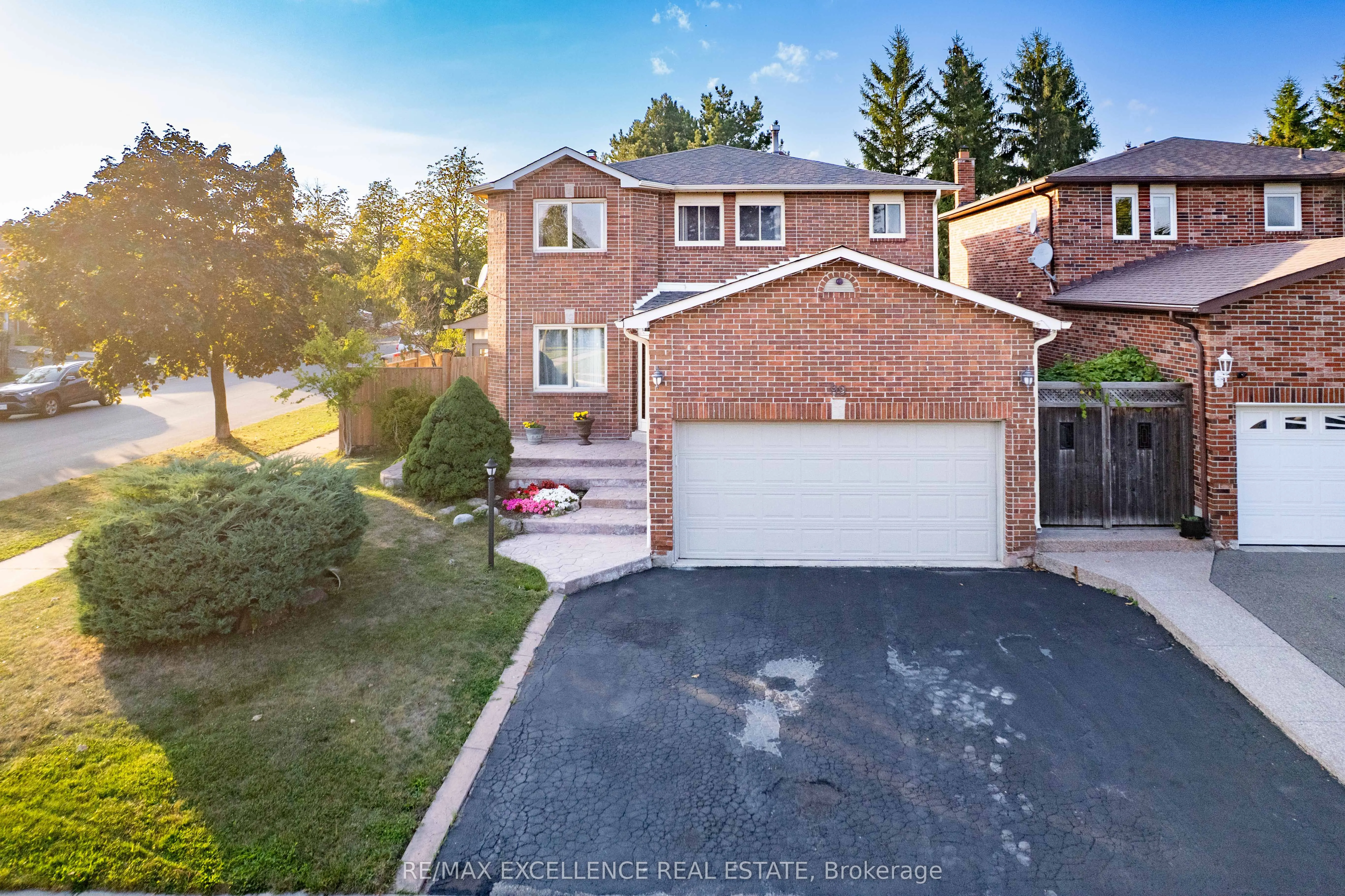 99 Castlehill Road