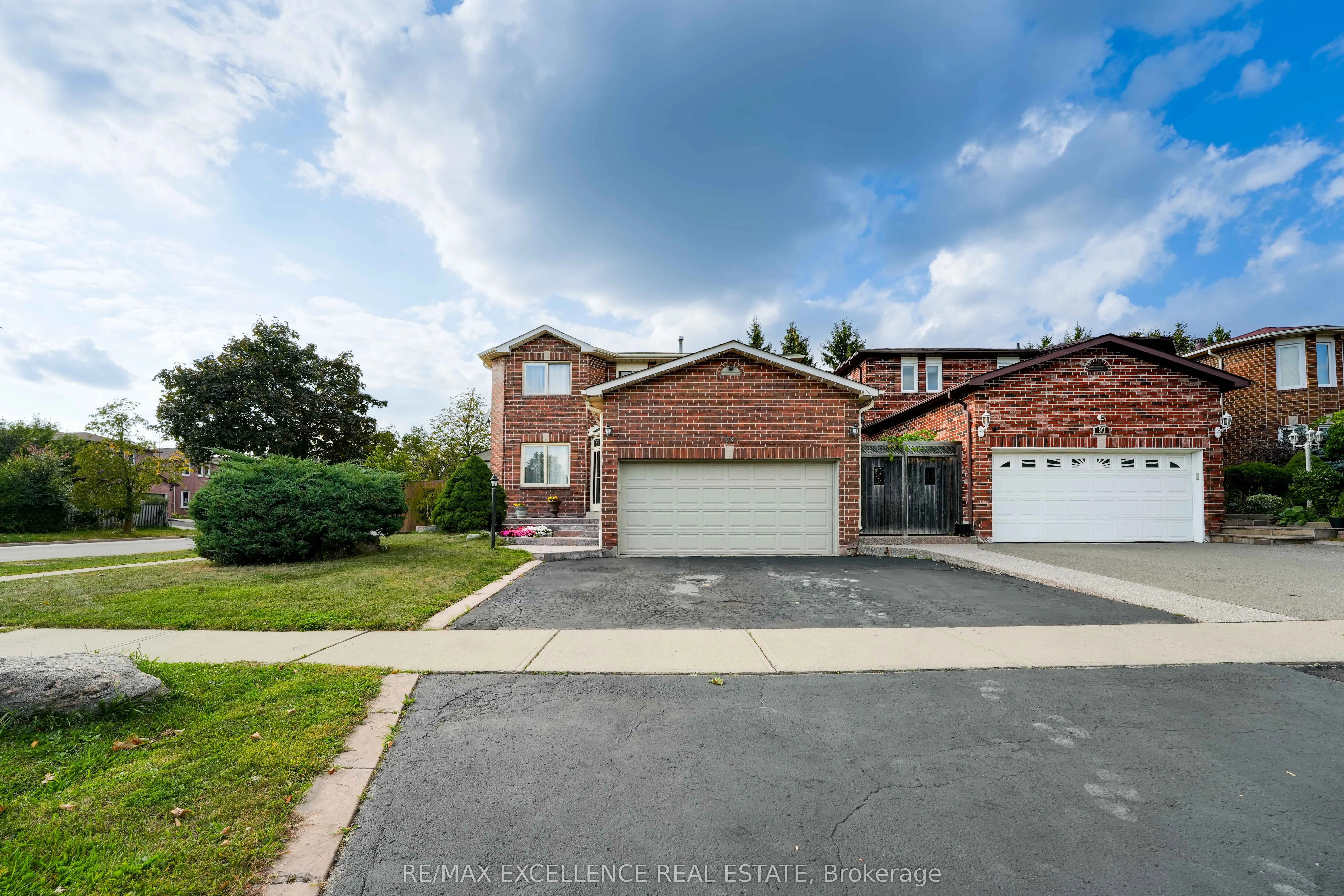 99 Castlehill Road