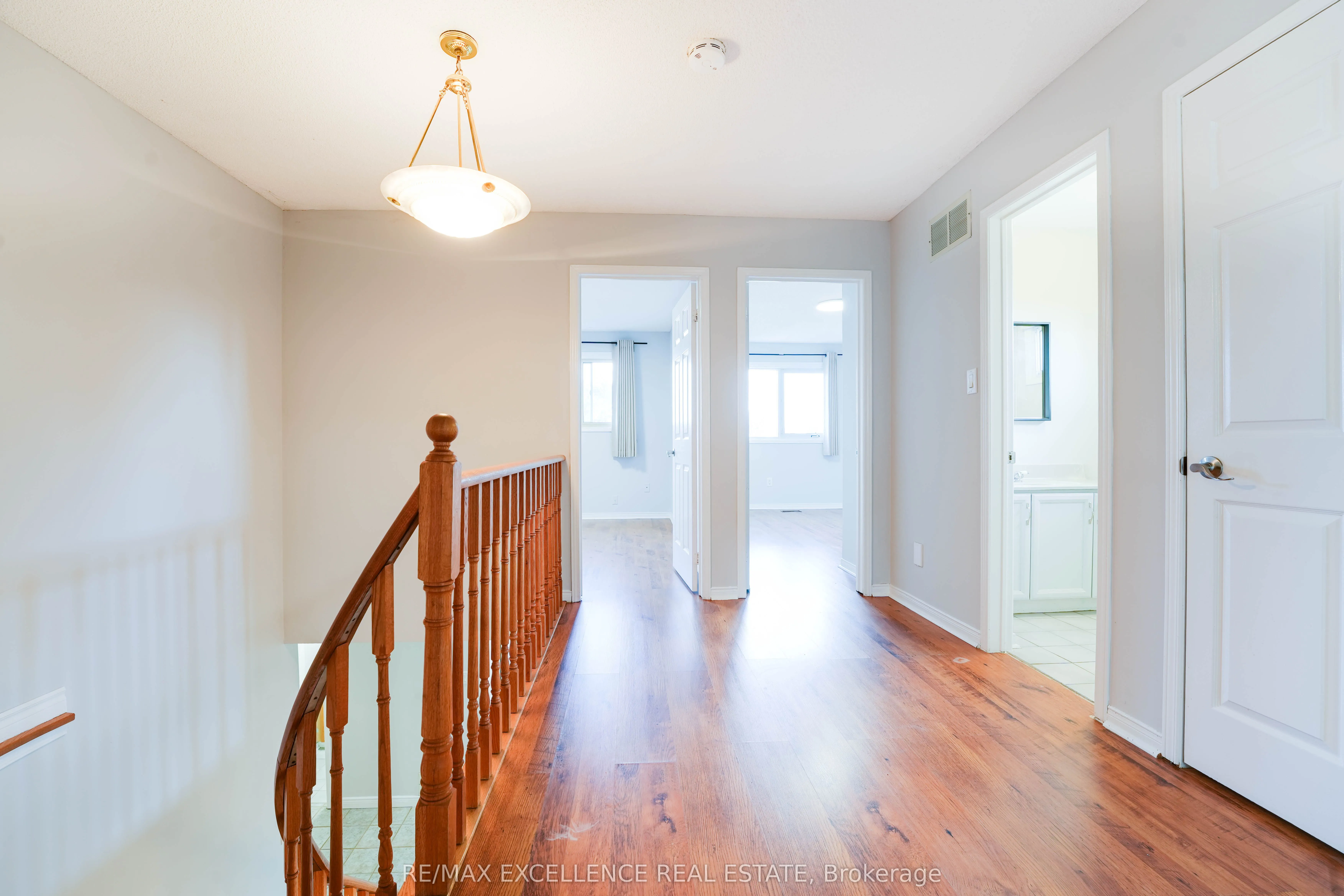 99 Castlehill Road
