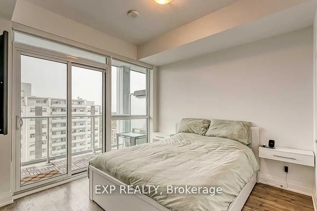 55 Speers Road, #707