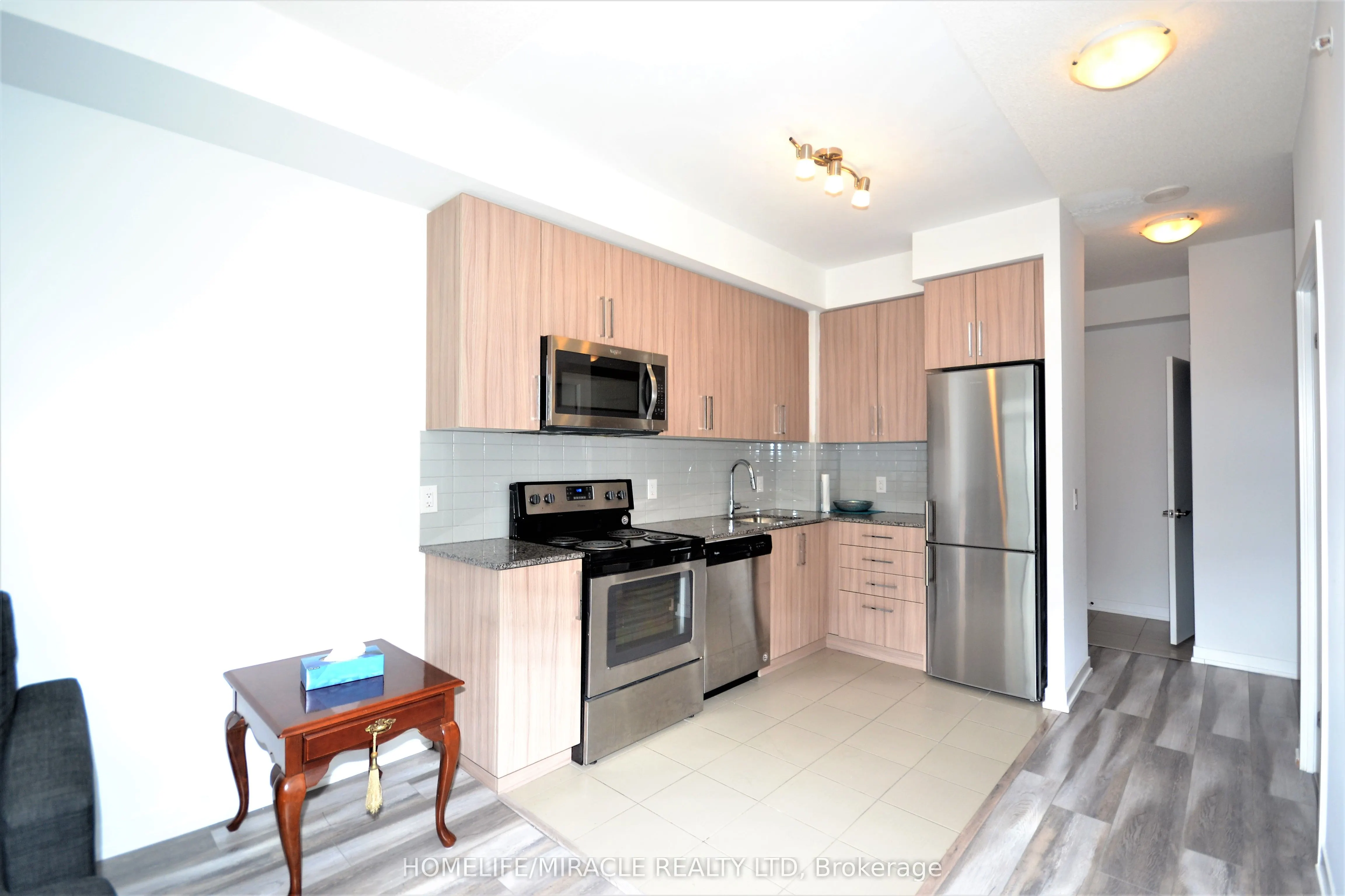840 Queens Plate Drive, #1106
